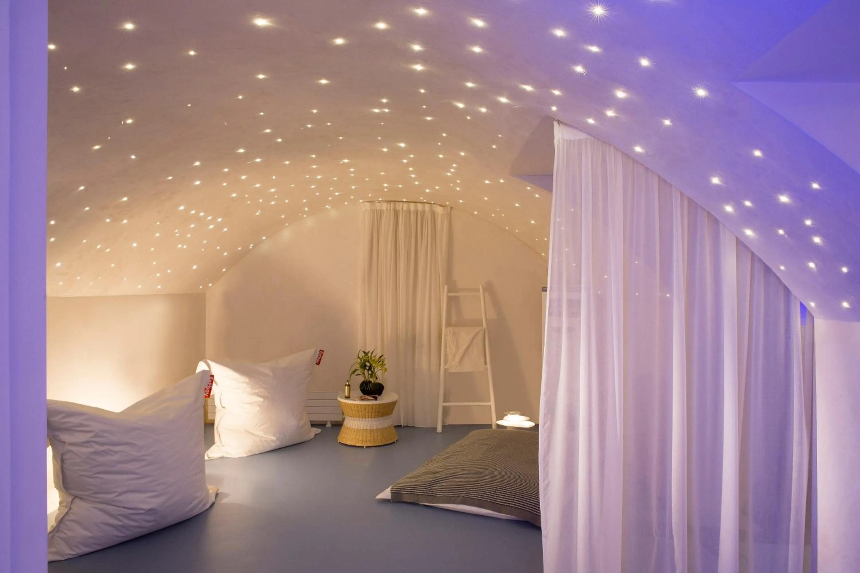 Spa and wellness centre/facilities, Bed in Hotel Mademoiselle