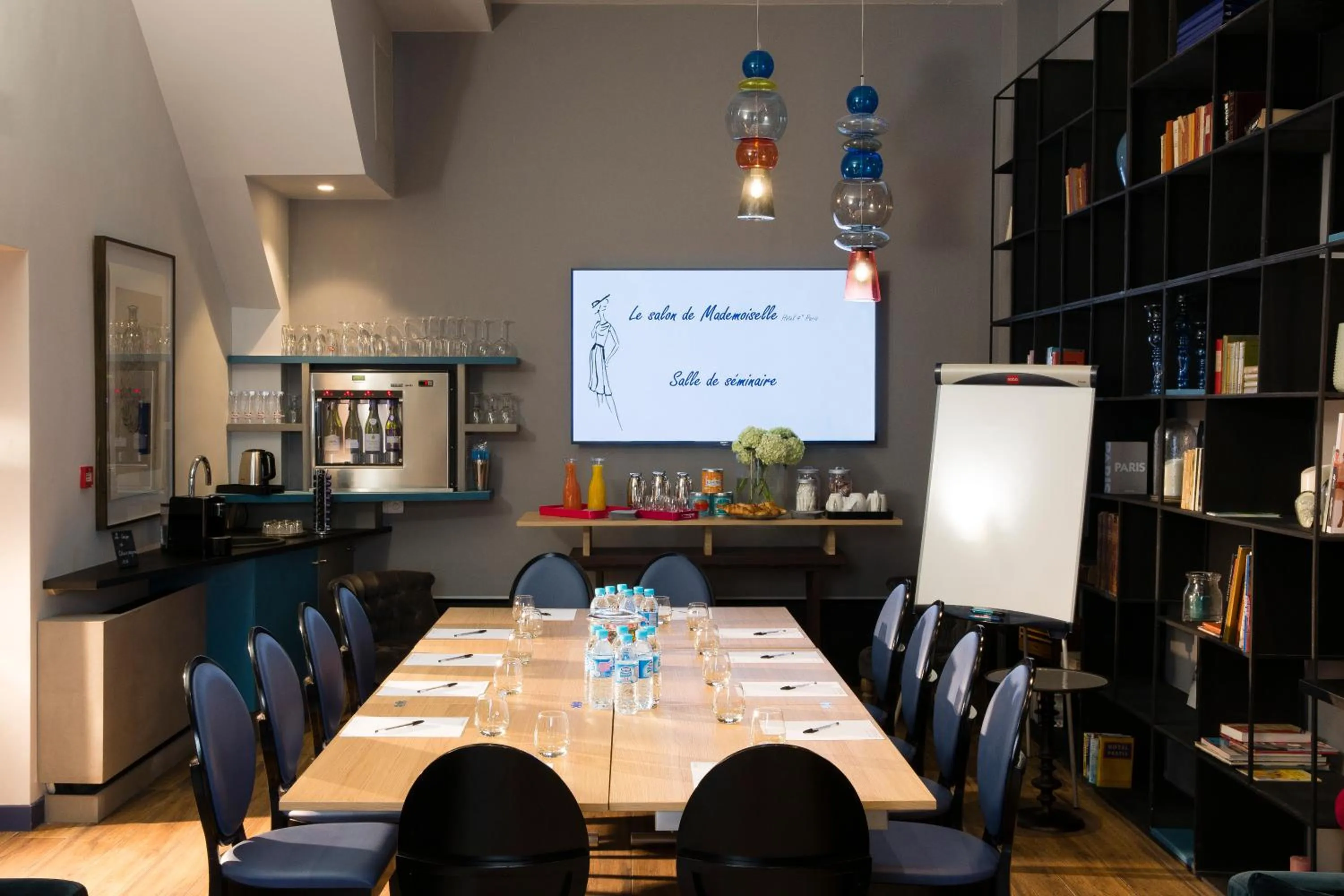 Seating area in Hotel Mademoiselle