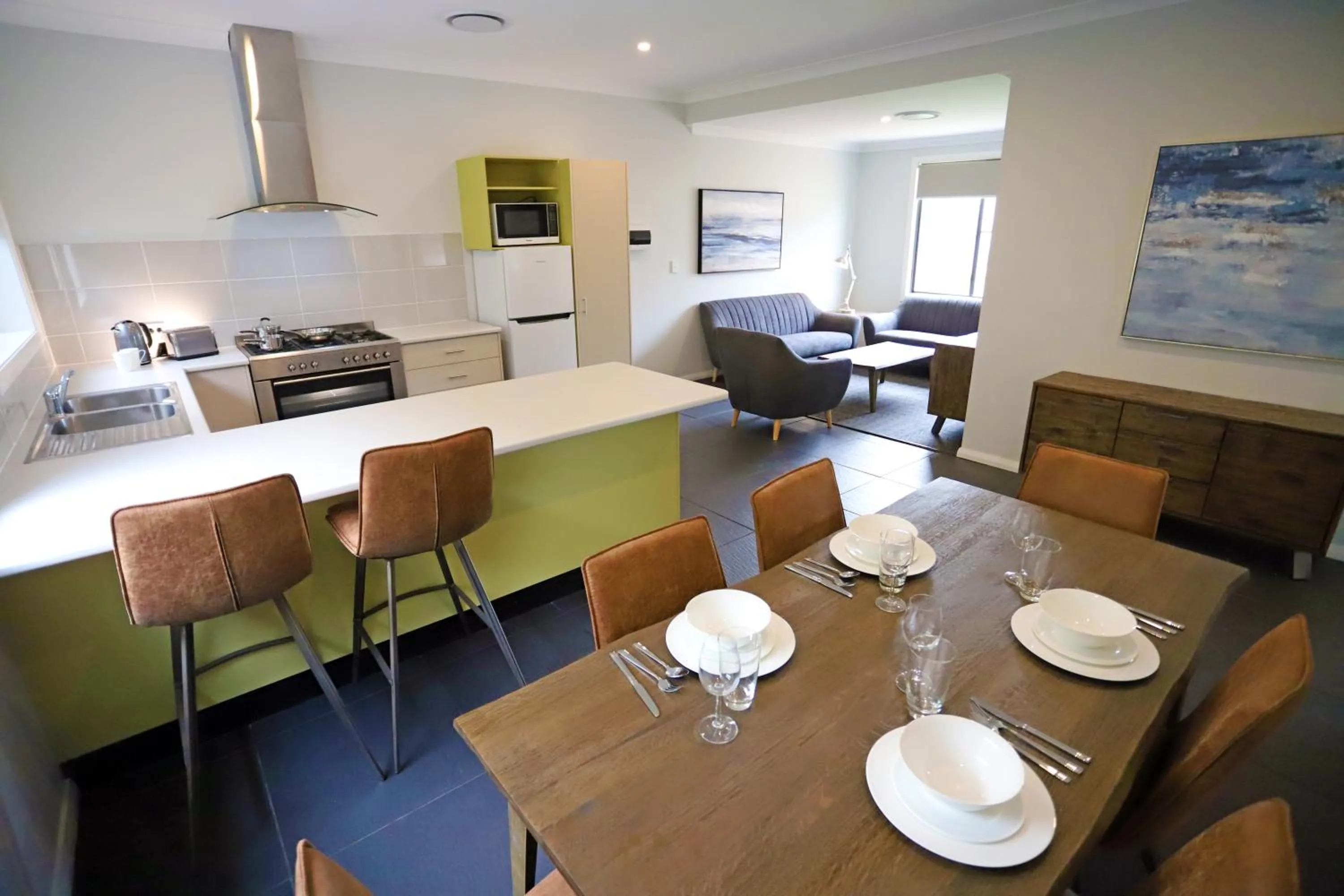 Family Studio in Eastend Studio Apartments