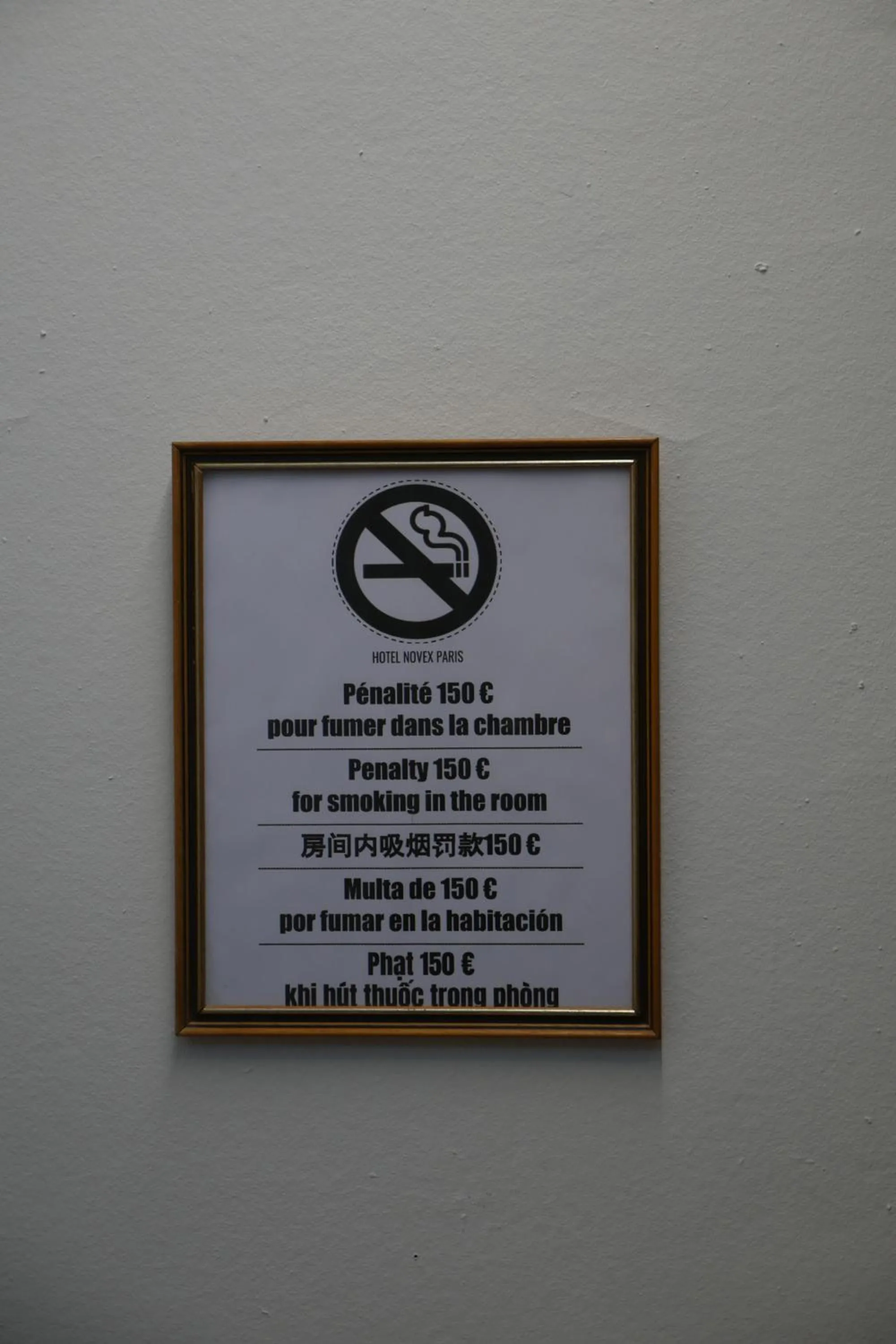 Staff in Hotel Novex Paris