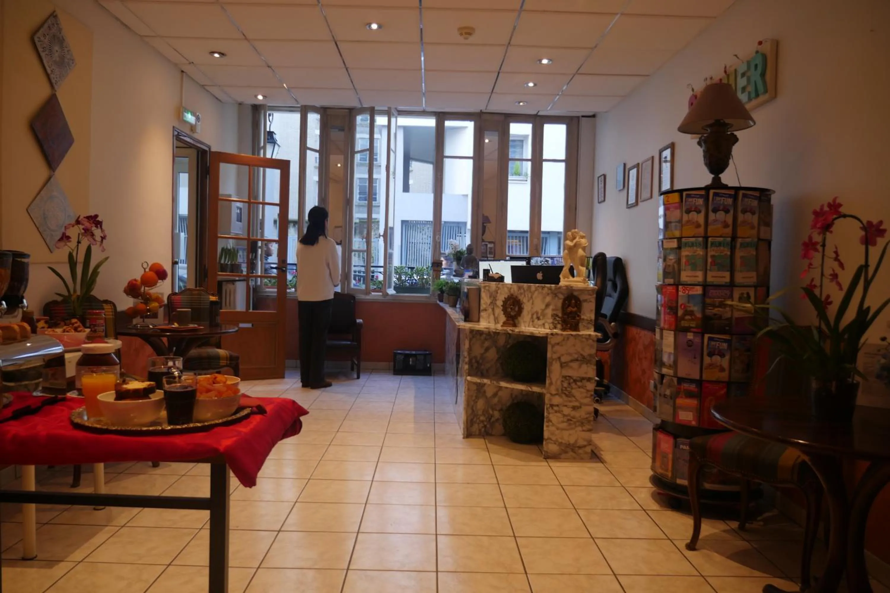 Staff in Hotel Novex Paris