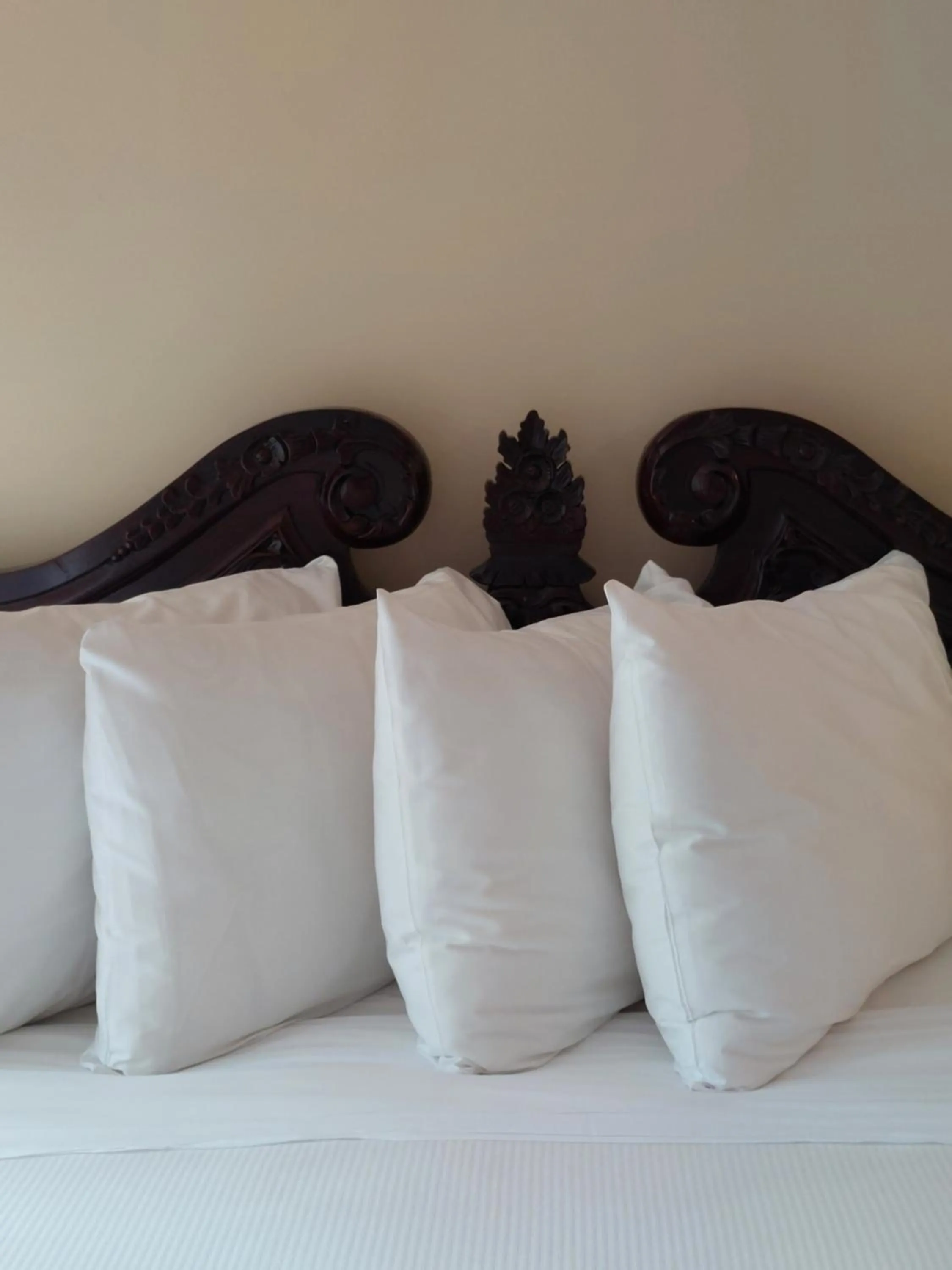 Bed in Studio-hôtel Villegiature Saint-Sauveur