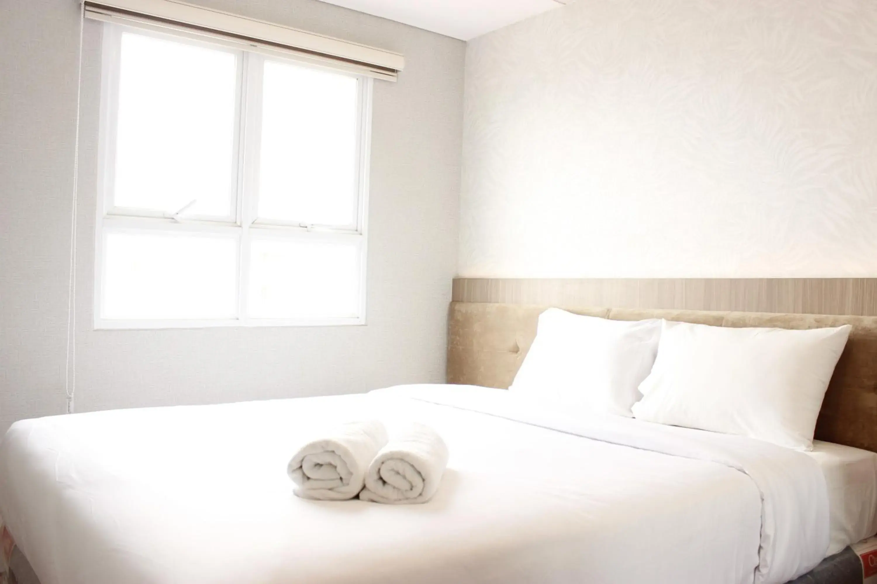 Bedroom, Bed in Classic 2BR Apartment At Gateway Pasteur near Exit Toll By Travelio Bedroom, Bed in Classic 2BR Apartment At Gateway Pasteur near Exit Toll By Travelio