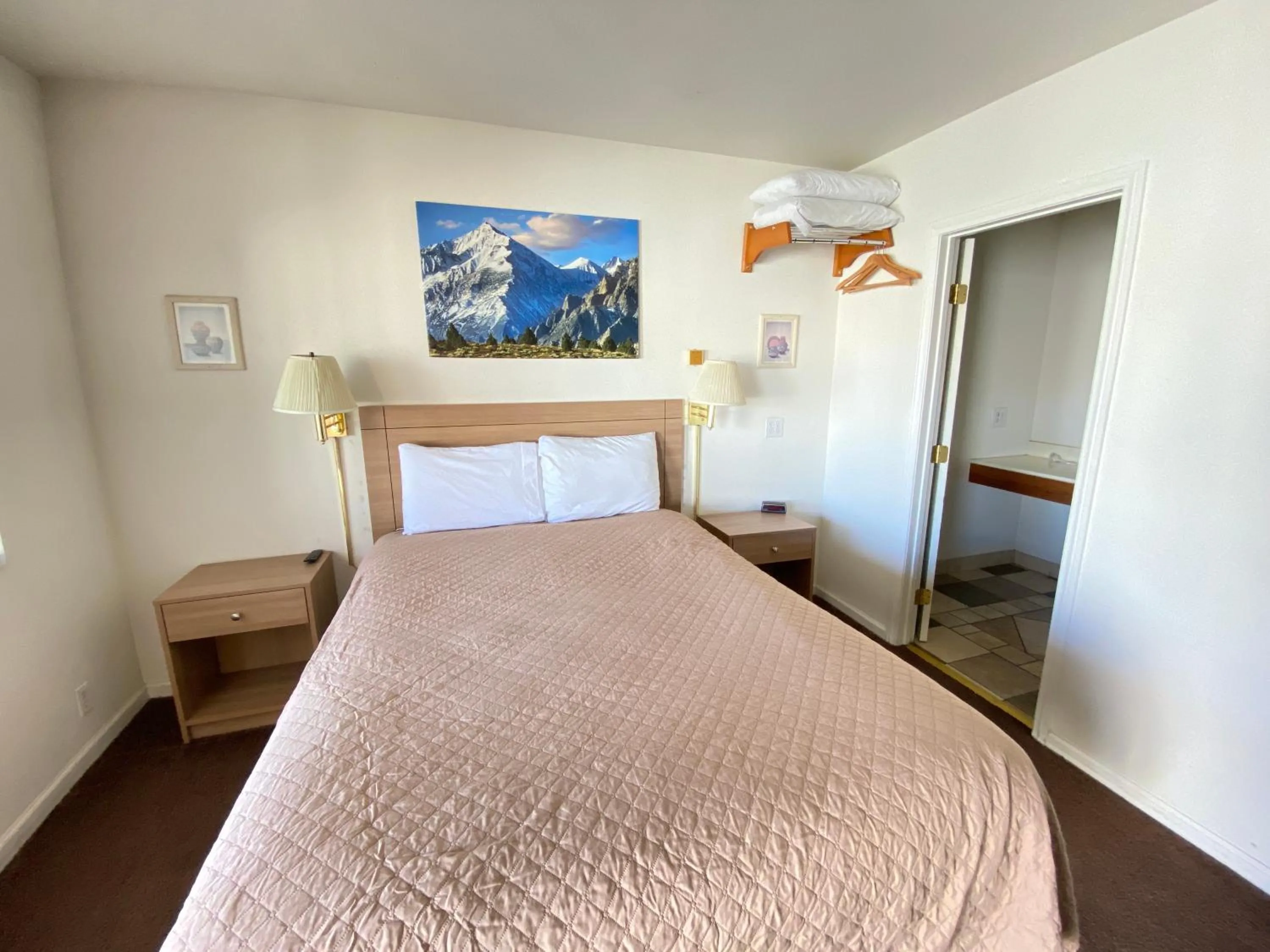 Bed in Bristlecone Motel