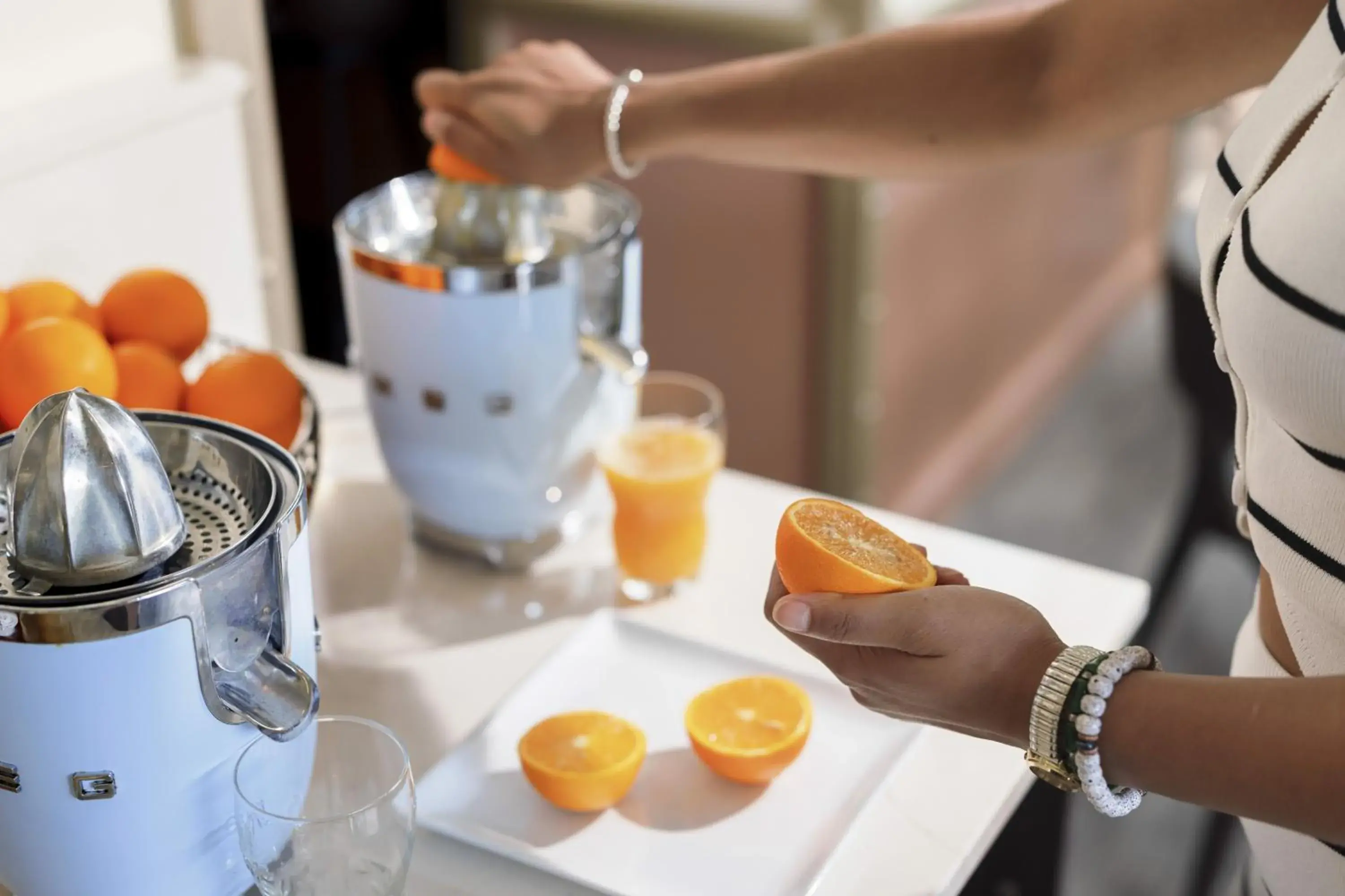 Breakfast in Best Western Hôtel des Orangers Cannes Breakfast in Best Western Hôtel des Orangers Cannes