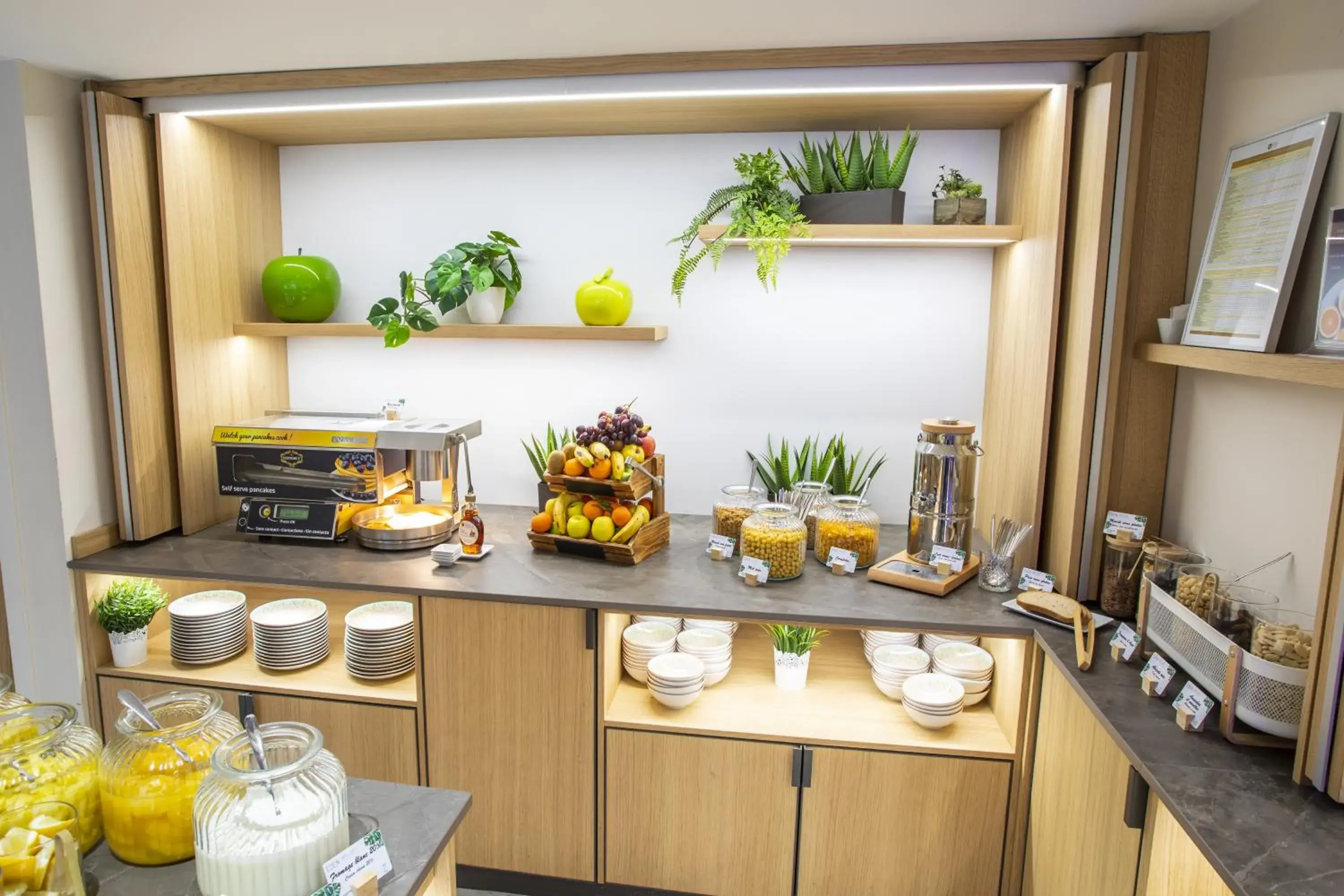 Breakfast in Eden Hotel & Spa Breakfast in Eden Hotel & Spa