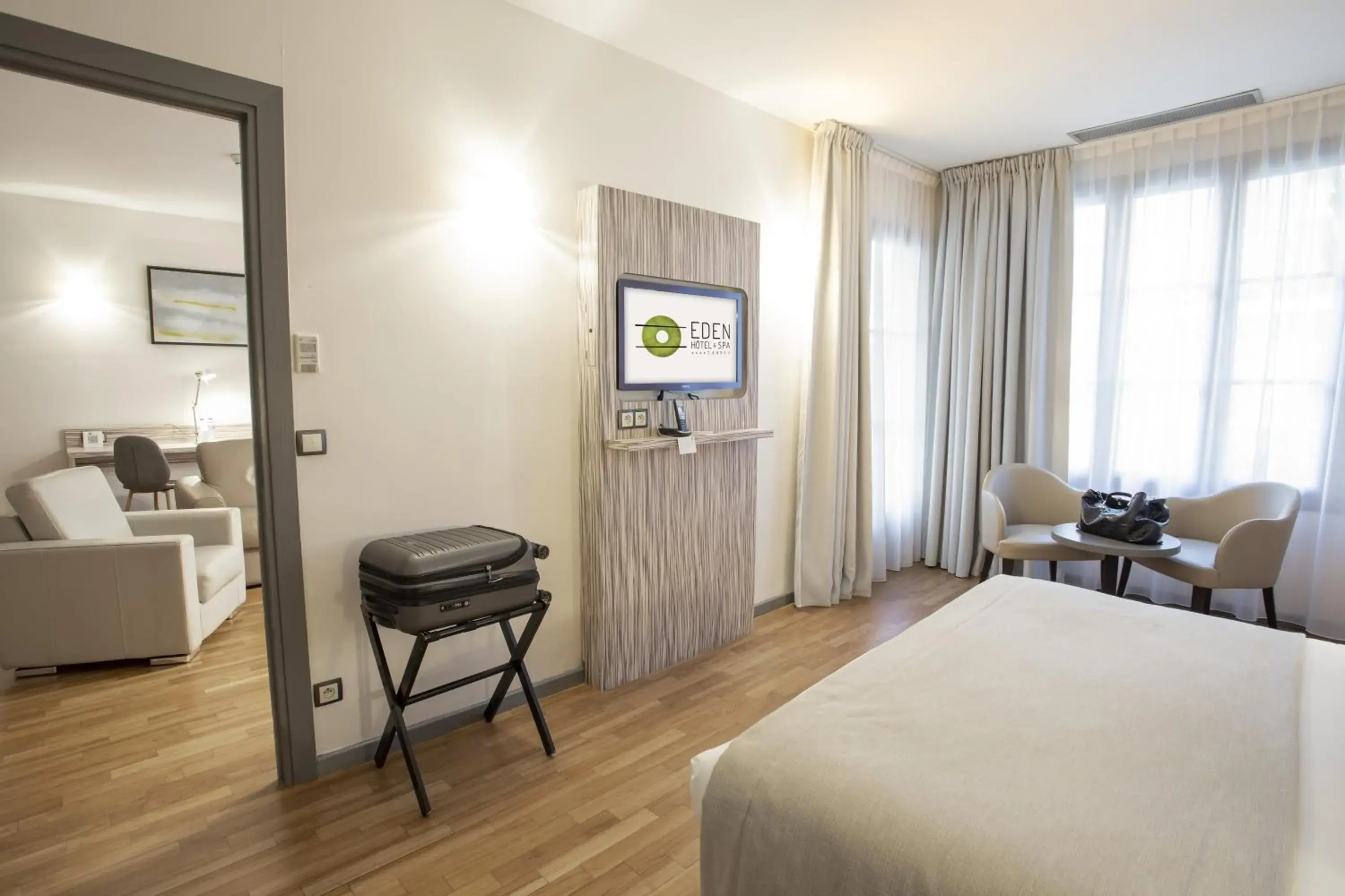 Bedroom, Bed in Eden Hotel & Spa Bedroom, Bed in Eden Hotel & Spa