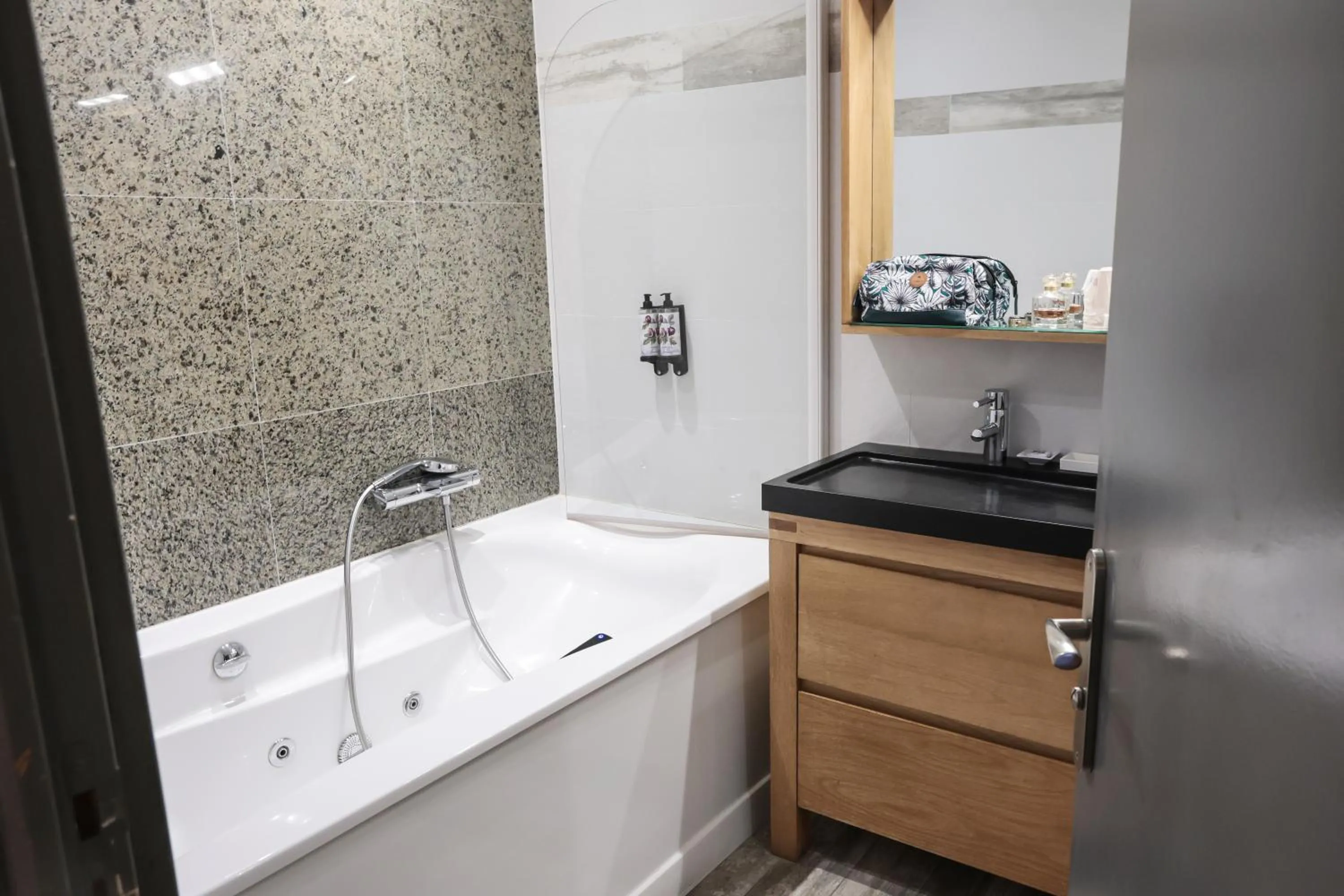 Bathroom in Eden Hotel & Spa