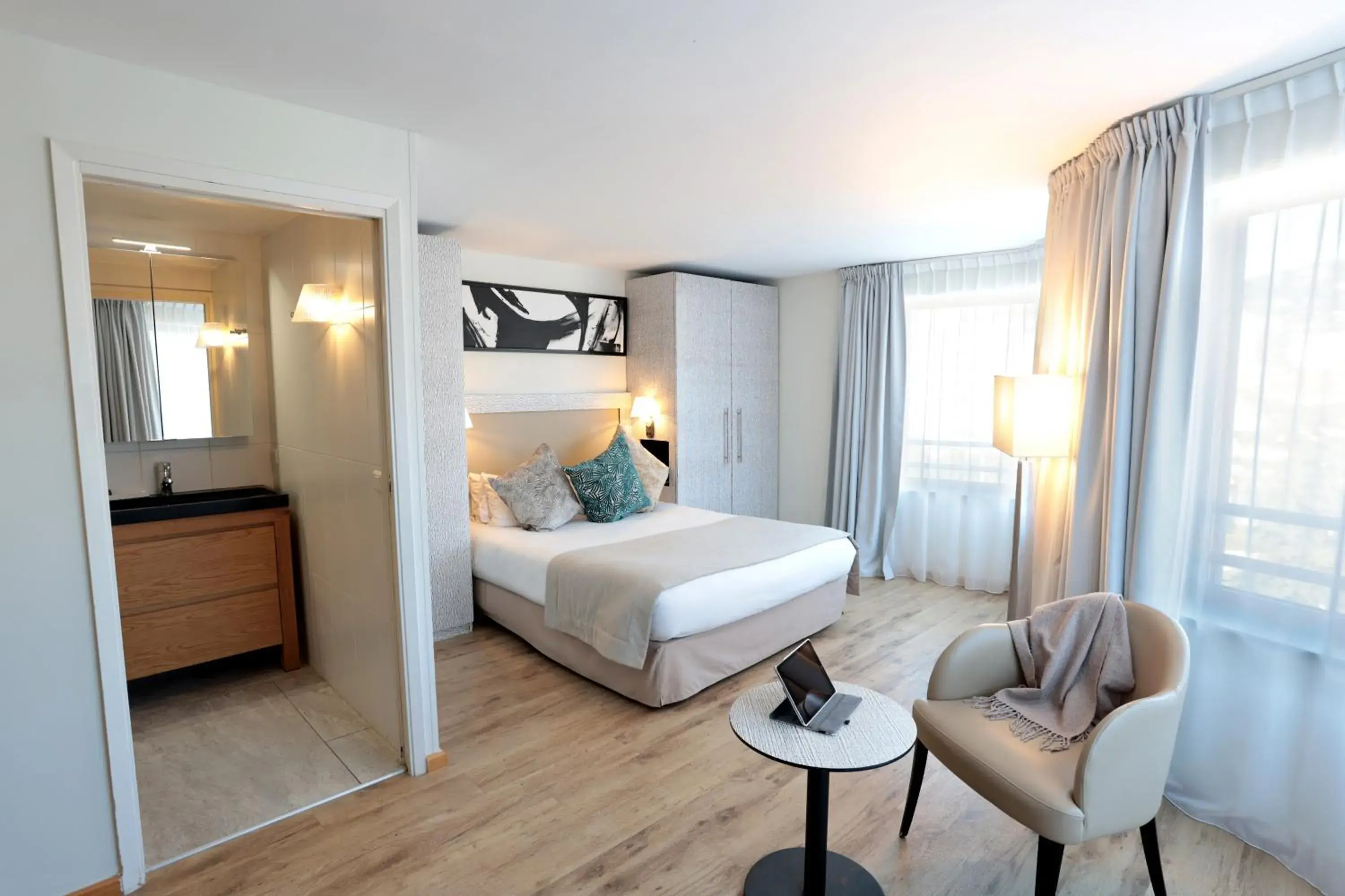 Bedroom, Bed in Eden Hotel & Spa Bedroom, Bed in Eden Hotel & Spa