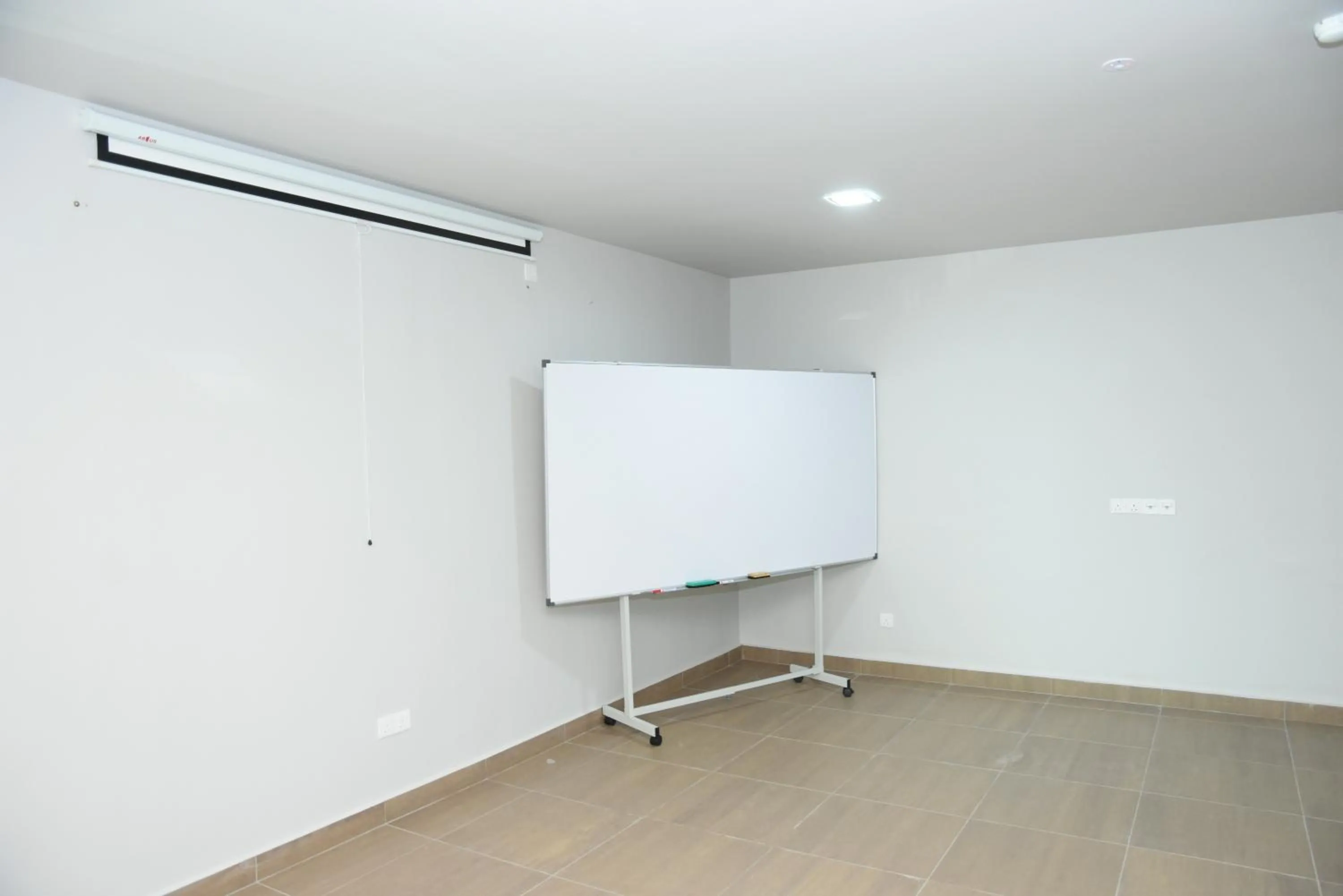 Business facilities in 56 HOTEL