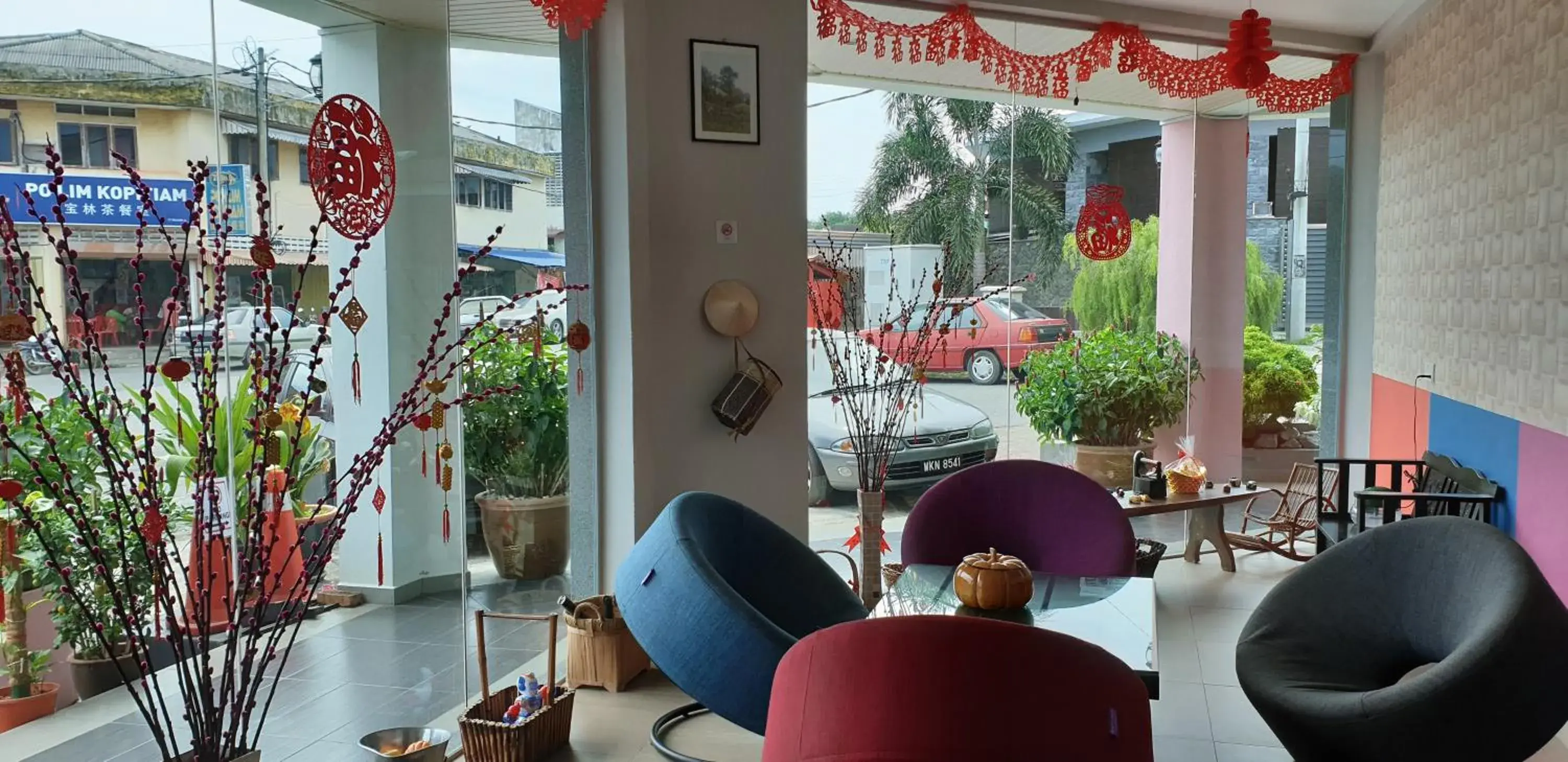 Facade/entrance in 56 HOTEL Facade/entrance in 56 HOTEL