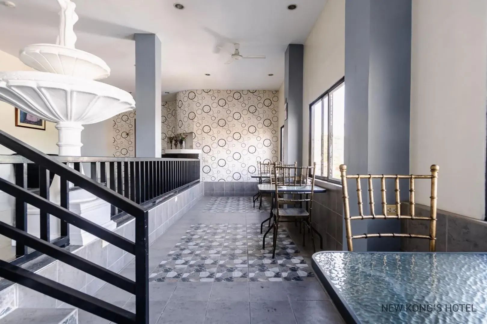 Property building in New Kong's Hotel Property building in New Kong's Hotel