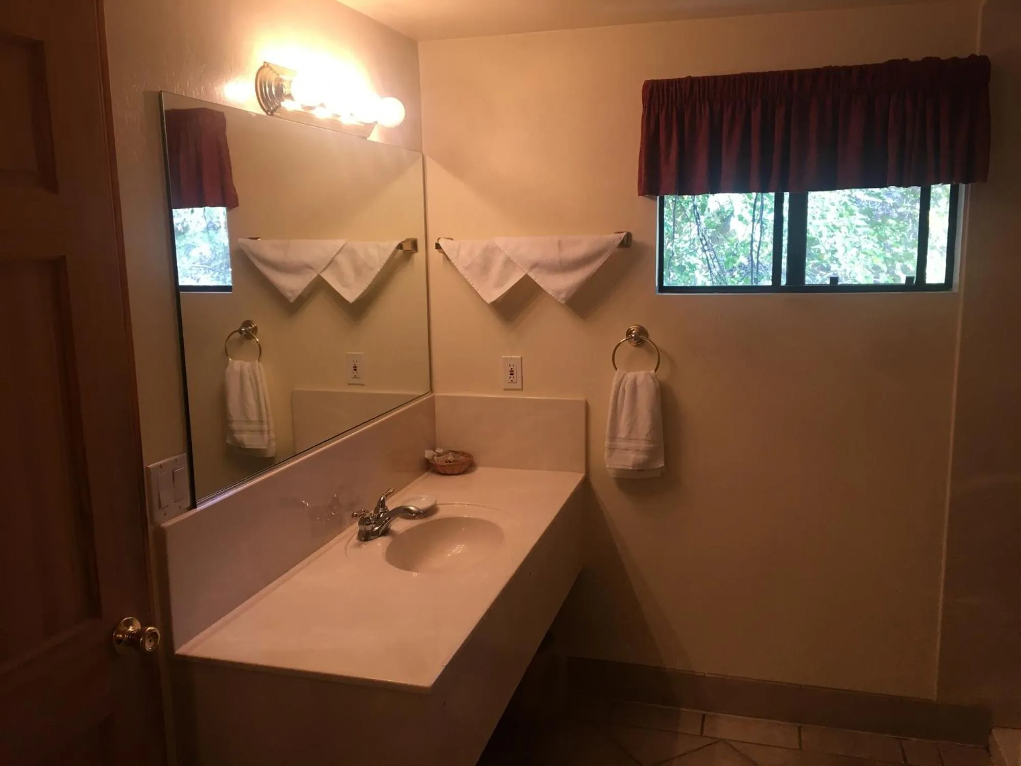 Bathroom in Whispering Pines Lodge
