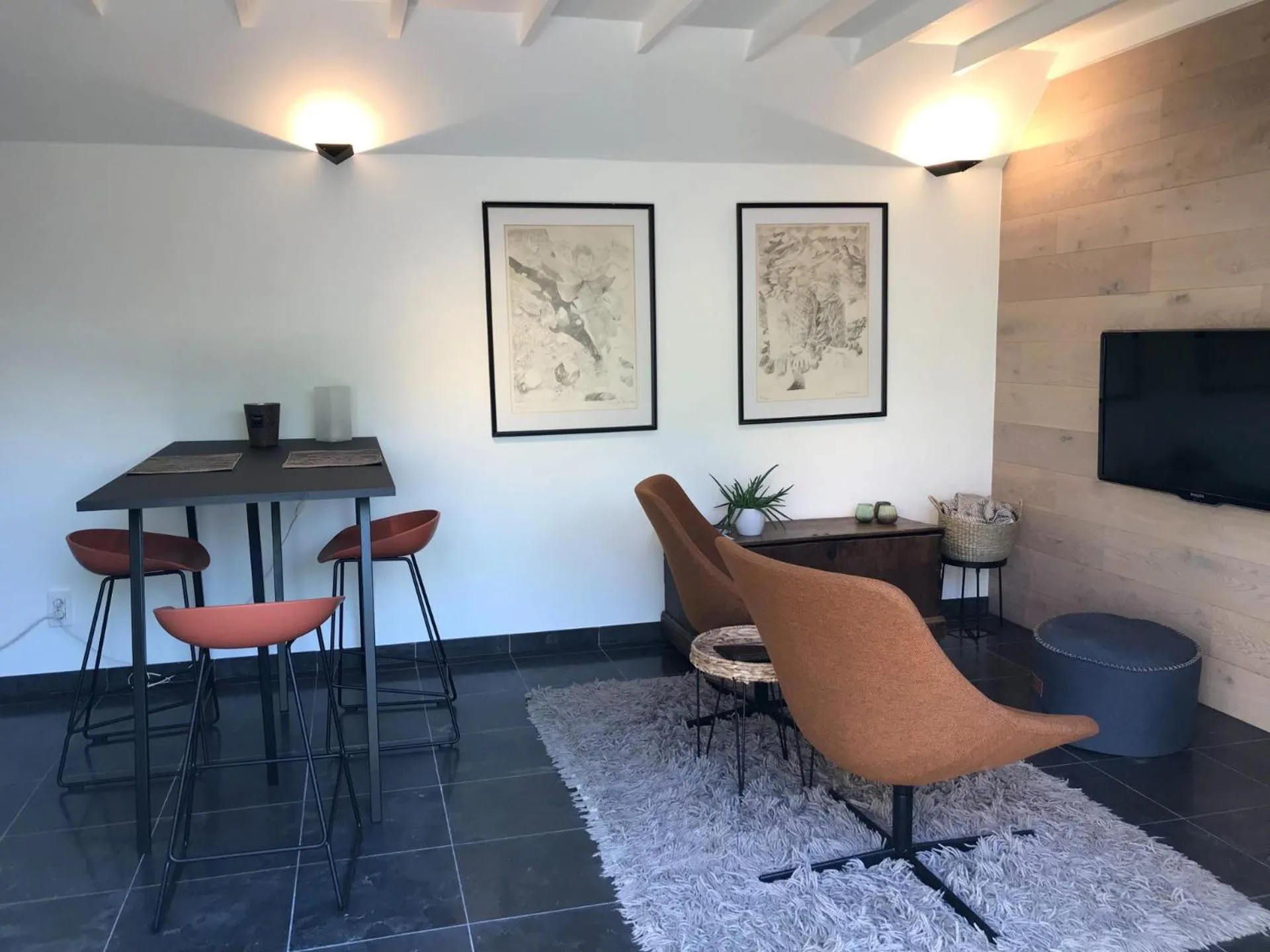 Property building in Poortbossen