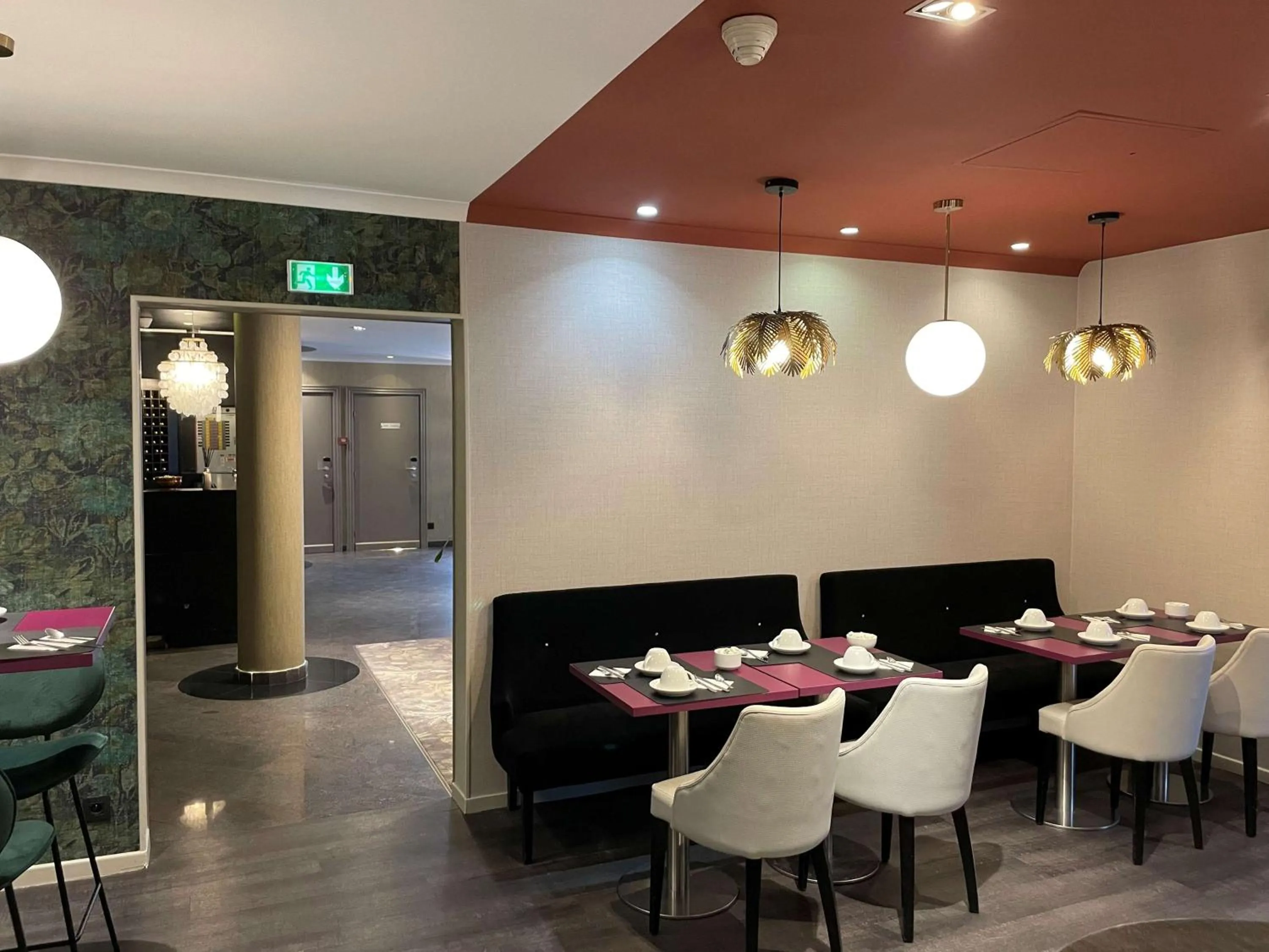 Breakfast in Best Western Allegro Nation