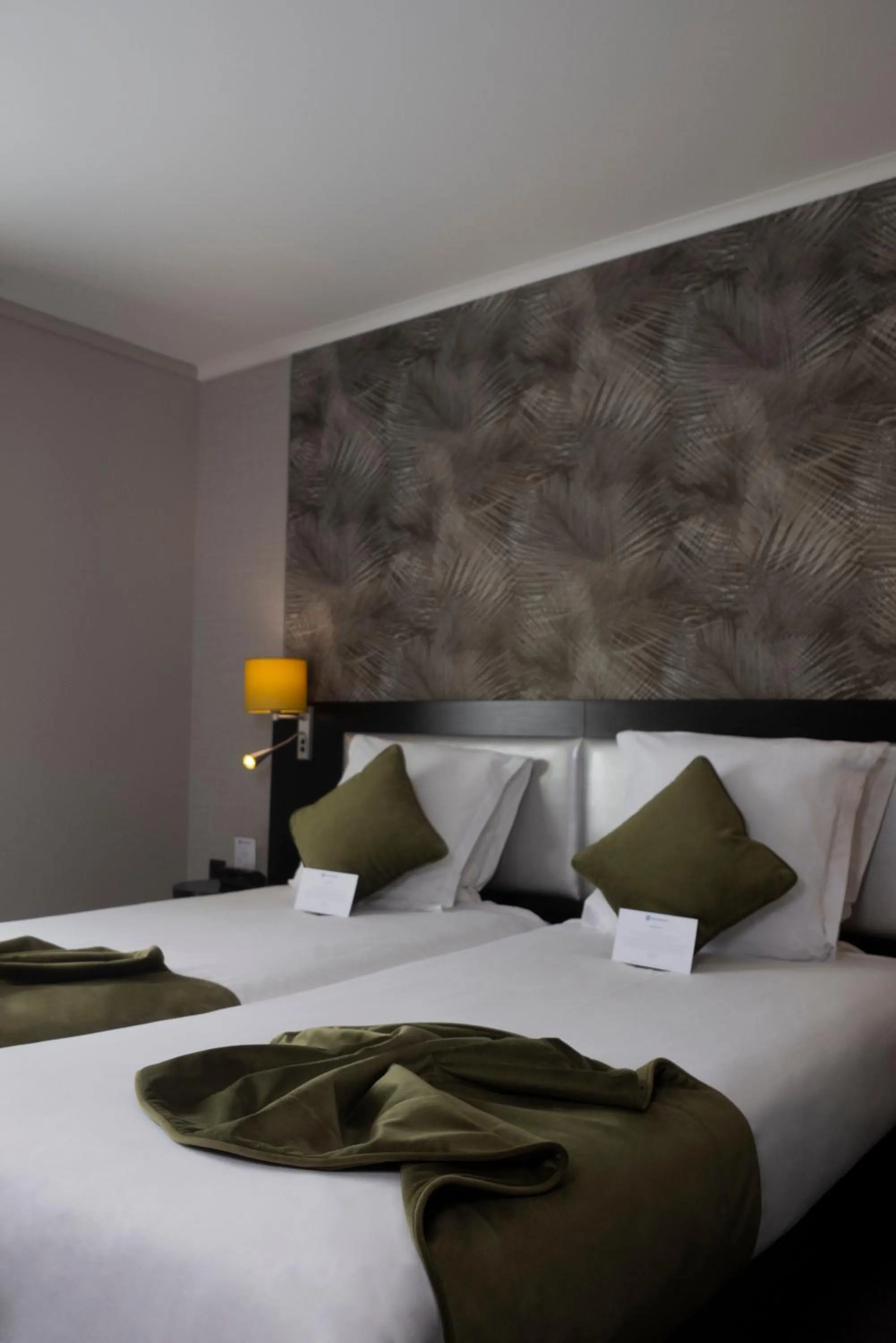 Bed in Best Western Allegro Nation