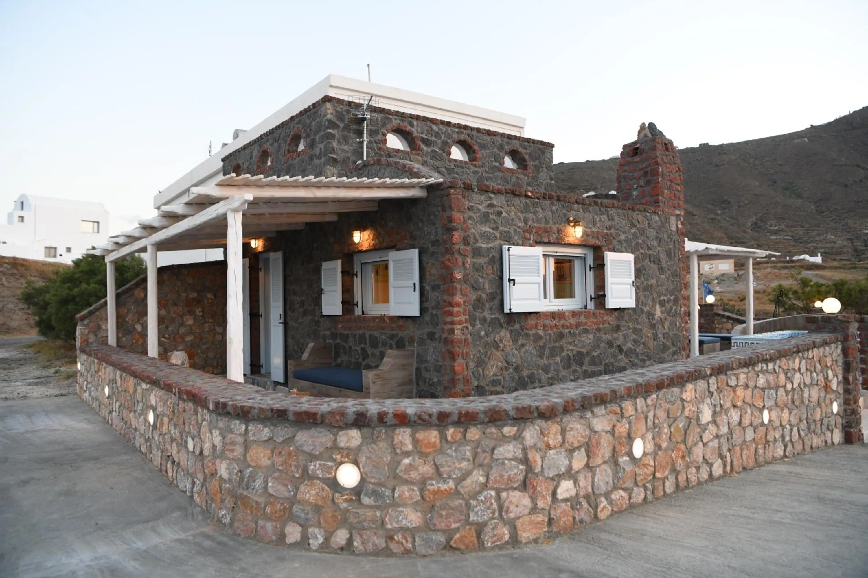 Property building in Starlight Luxury Seaside Villa & Suites