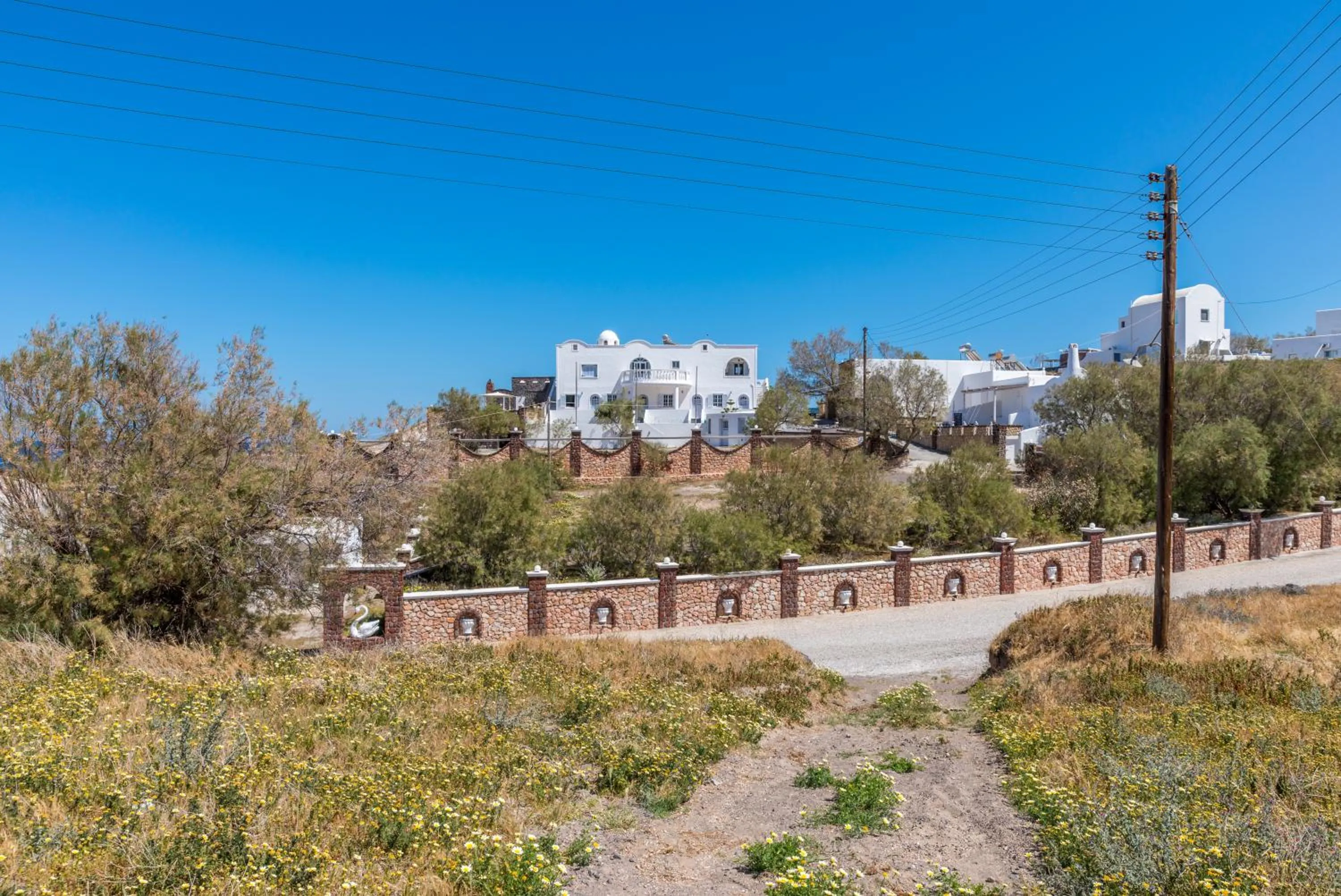 Property building in Starlight Luxury Seaside Villa & Suites