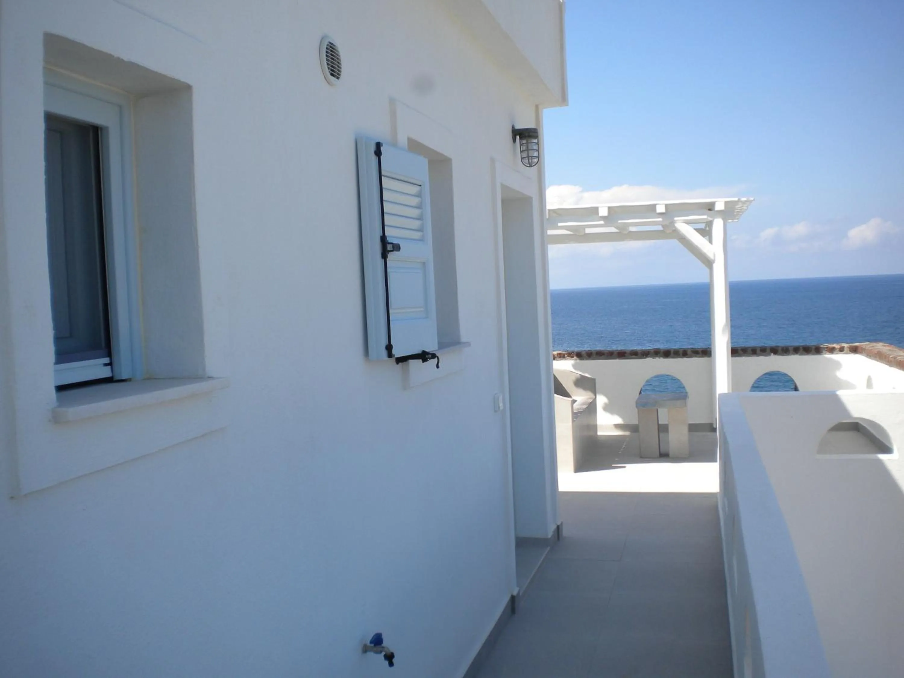 Property building in Starlight Luxury Seaside Villa & Suites