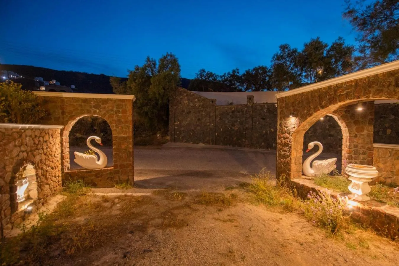 Nearby landmark in Starlight Luxury Seaside Villa & Suites