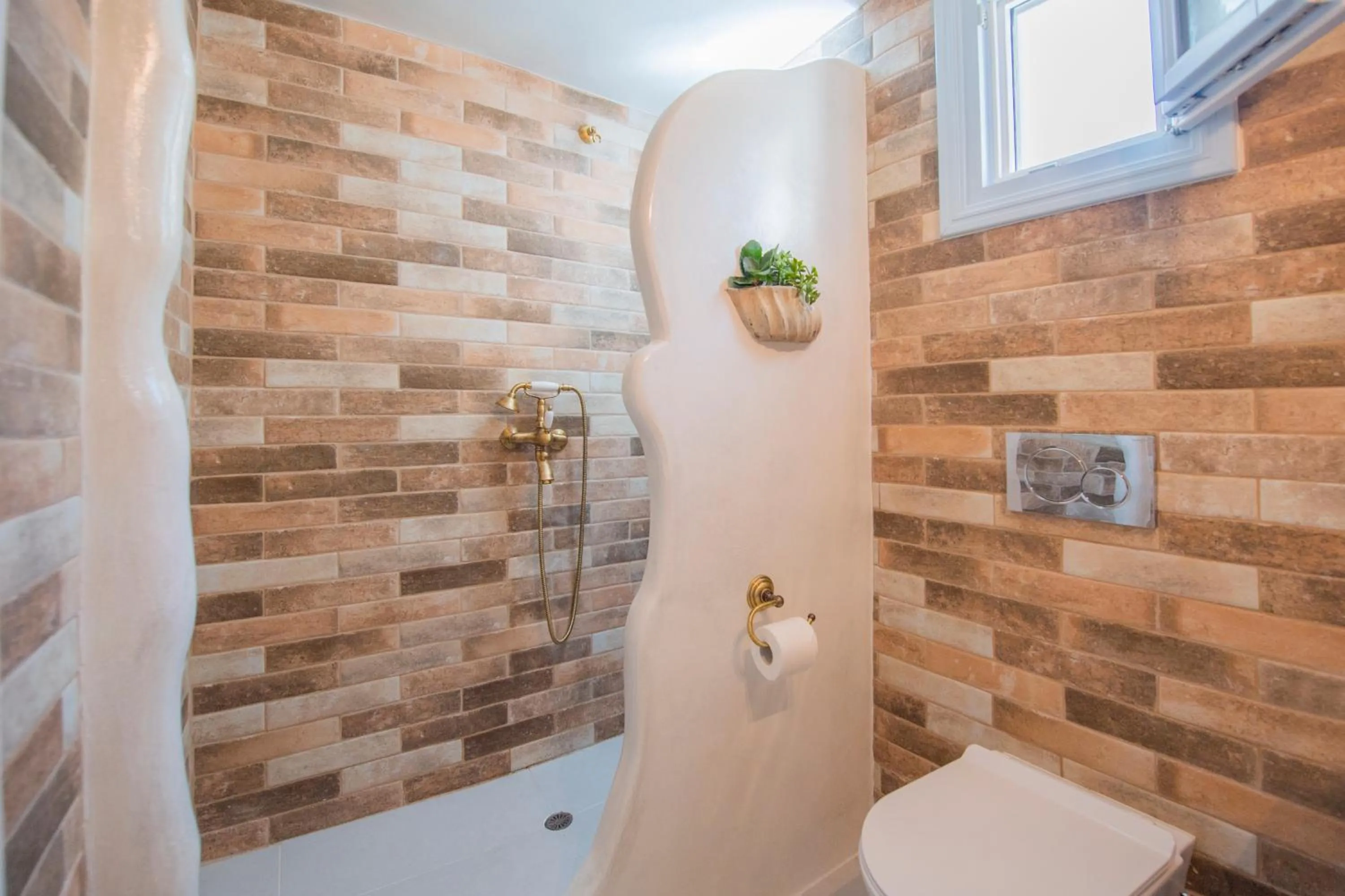 Property building in Starlight Luxury Seaside Villa & Suites