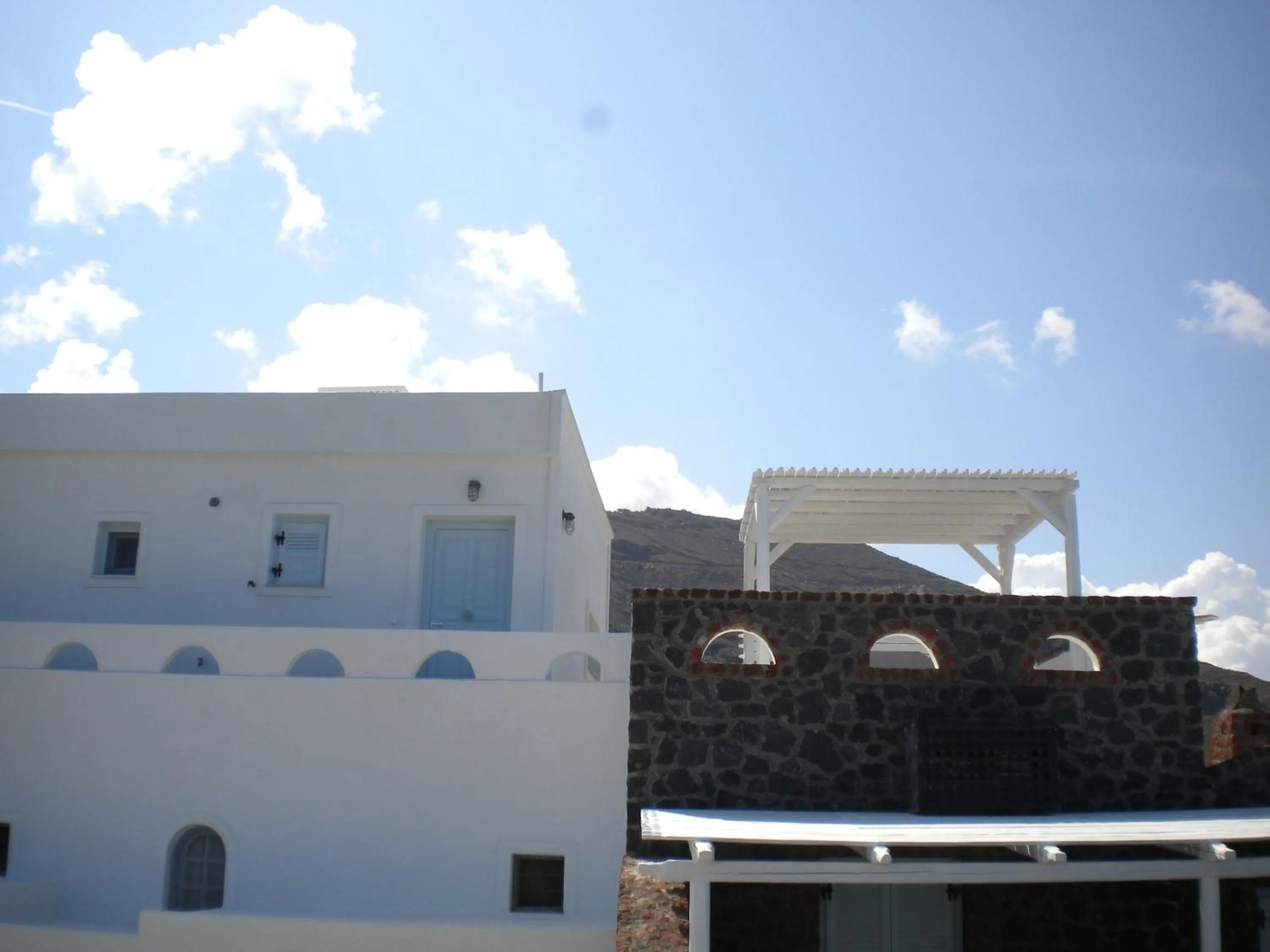 Property building in Starlight Luxury Seaside Villa & Suites