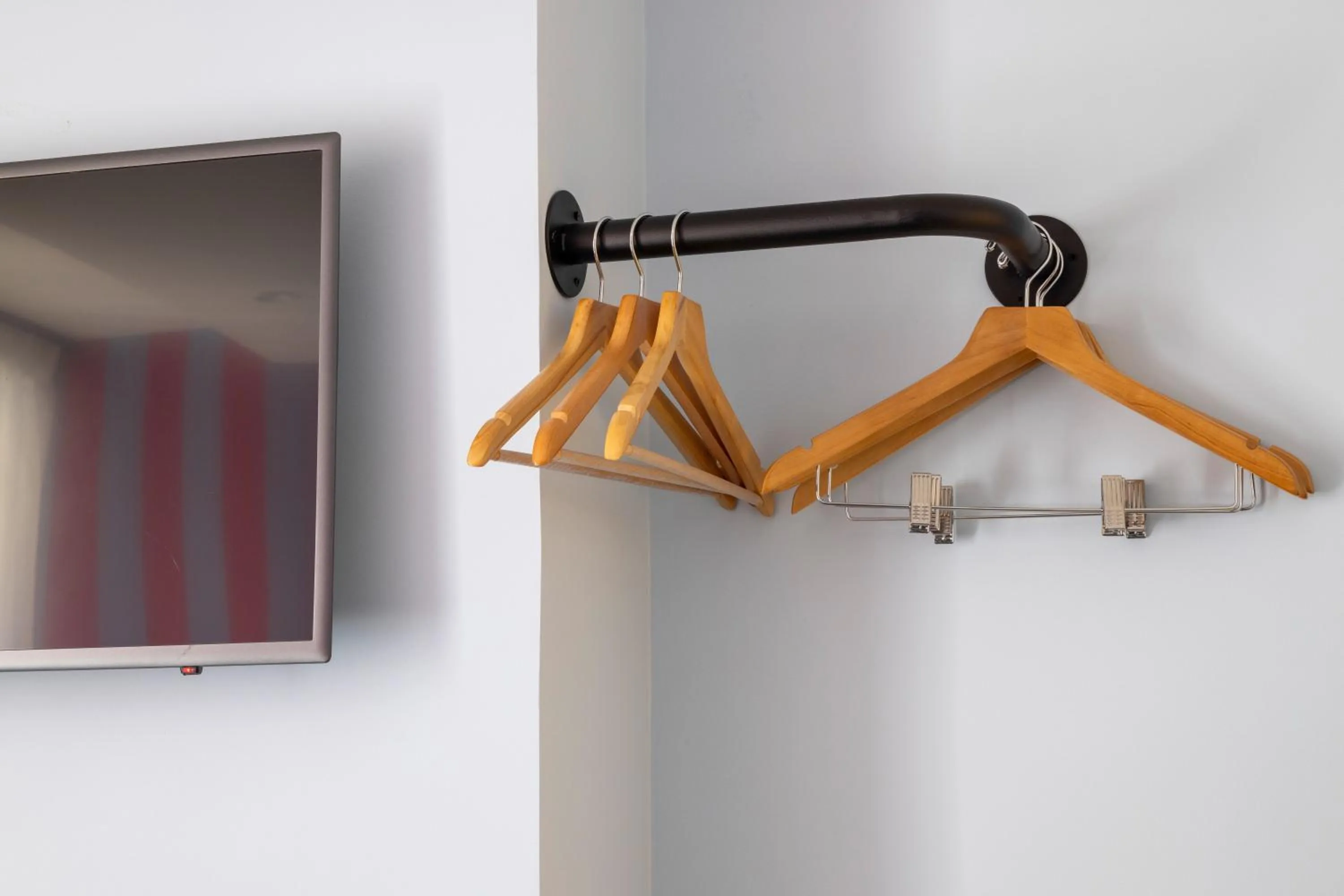 wardrobe in Hotel La Folie des Pres - Saint-Germain-des-Pres