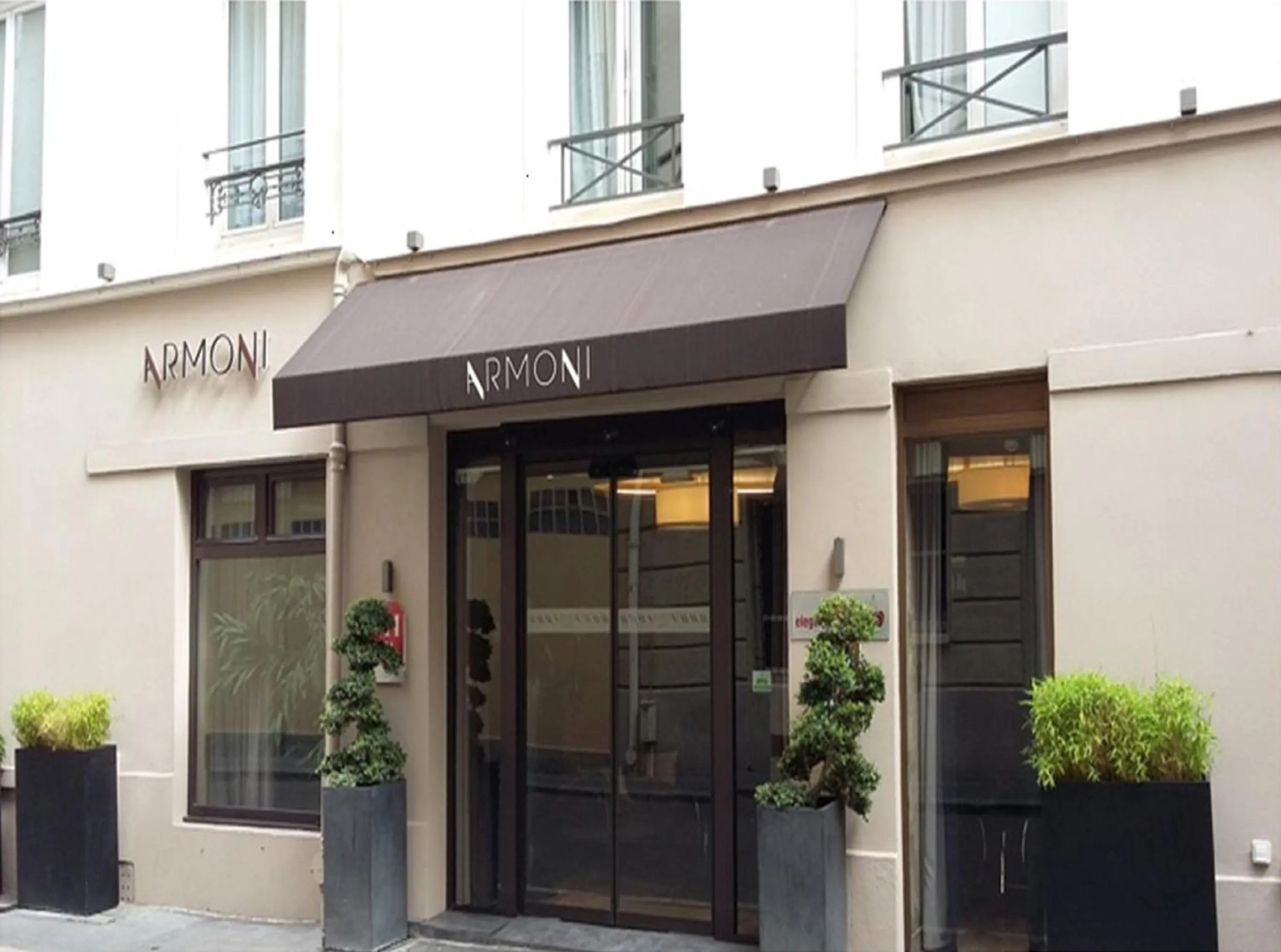 Facade/entrance in Hotel Armoni Paris