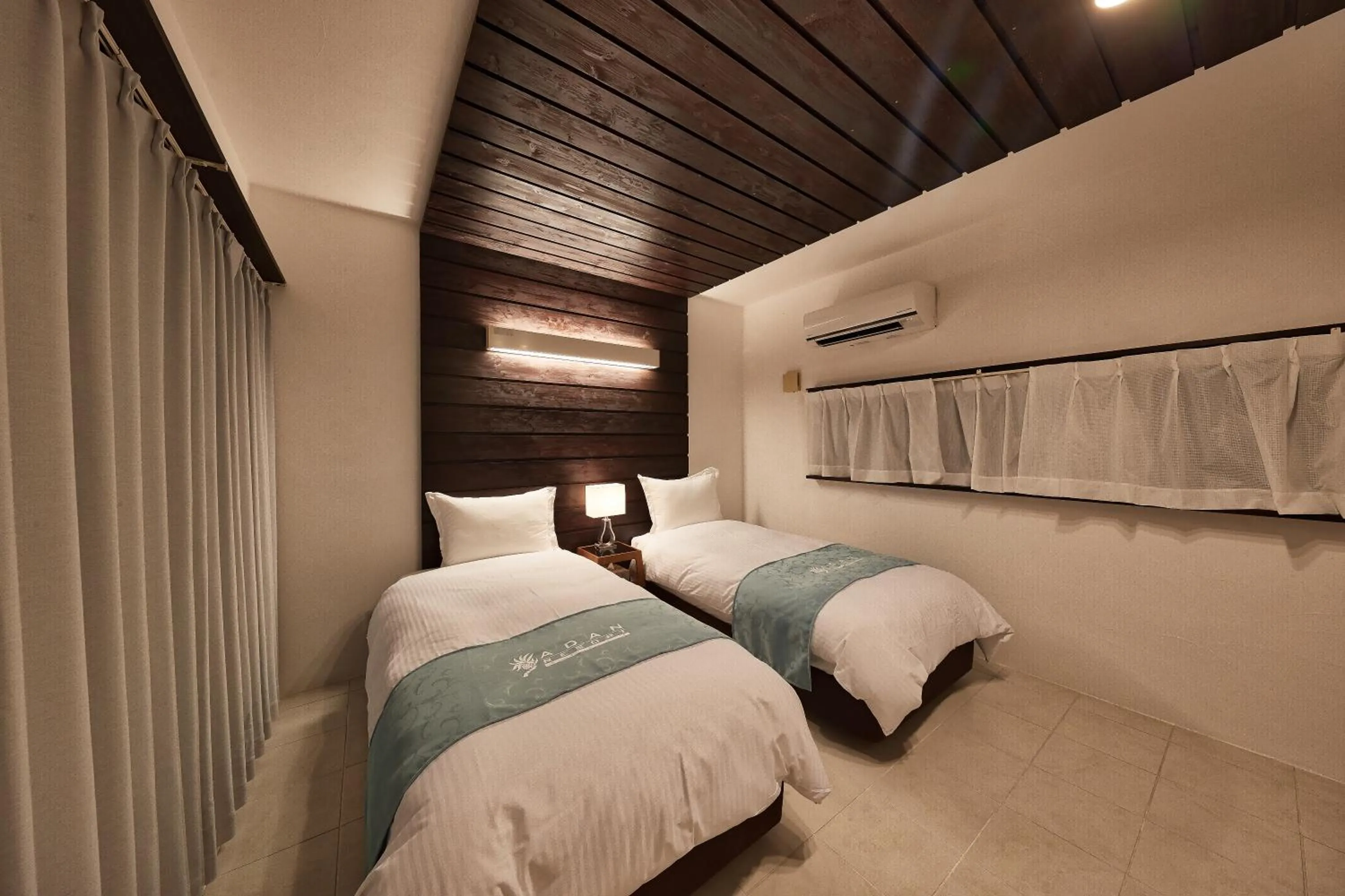 Bed in Sky Villa Toyohara