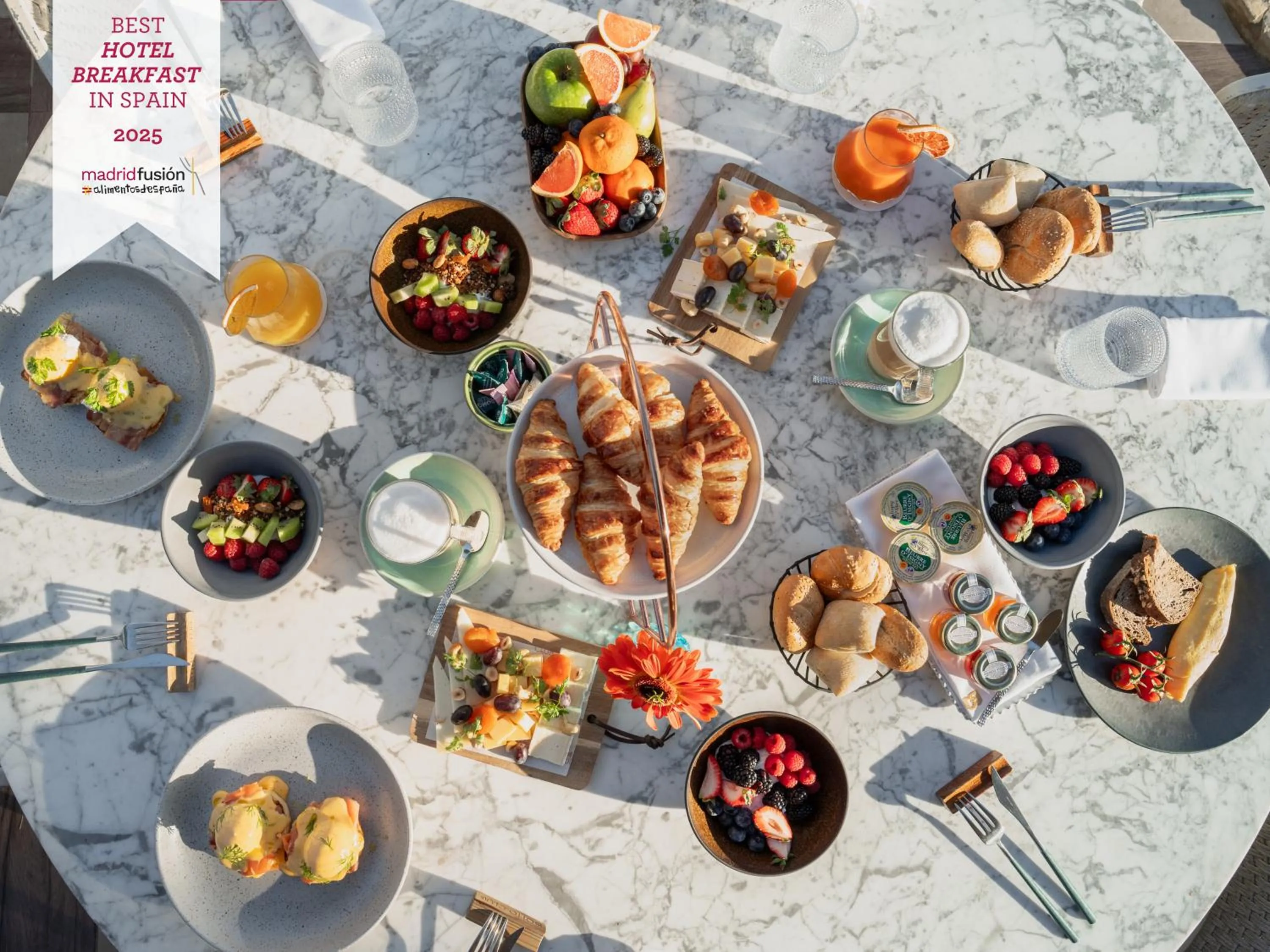 Breakfast in Boho Club