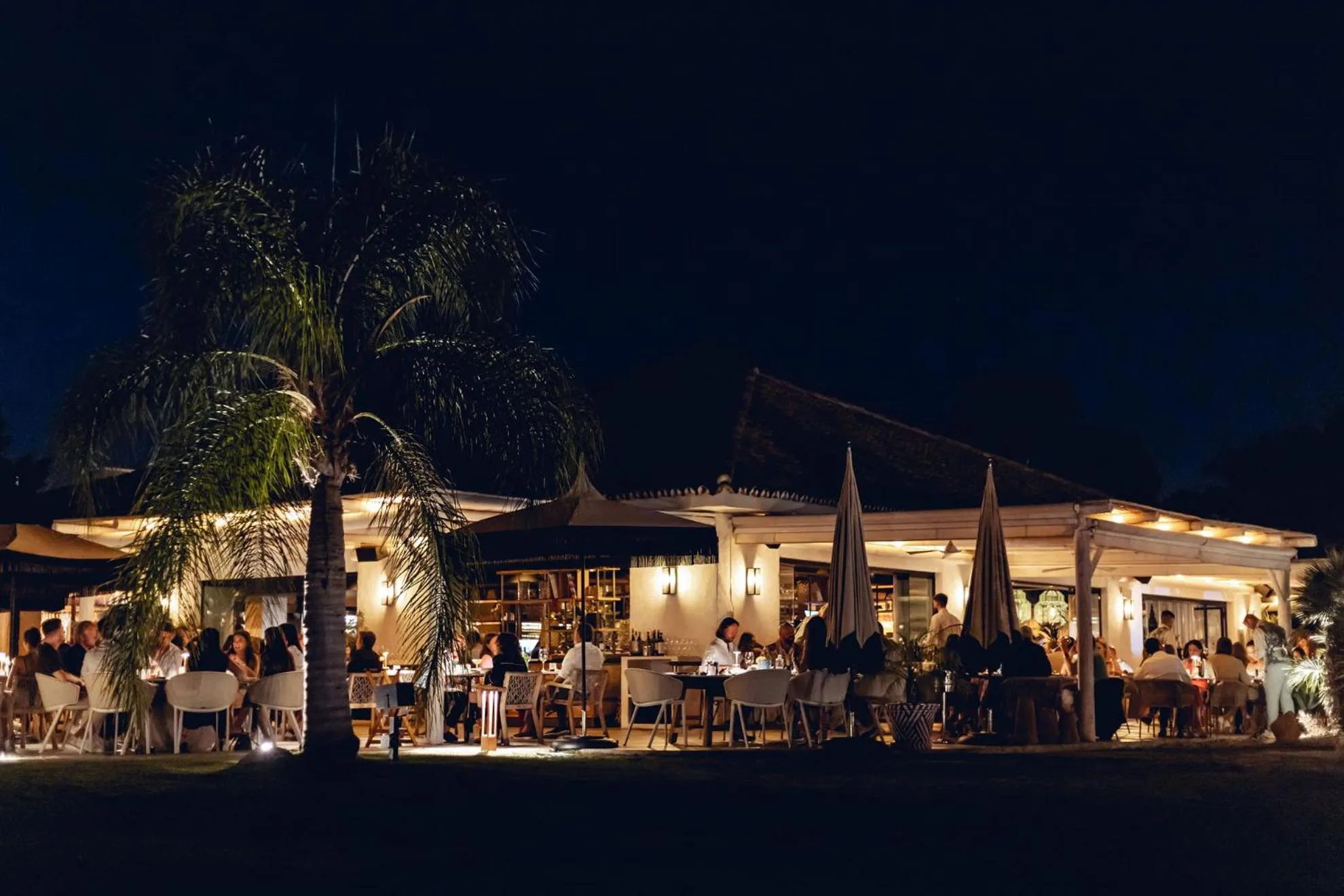 Restaurant/places to eat in Boho Club