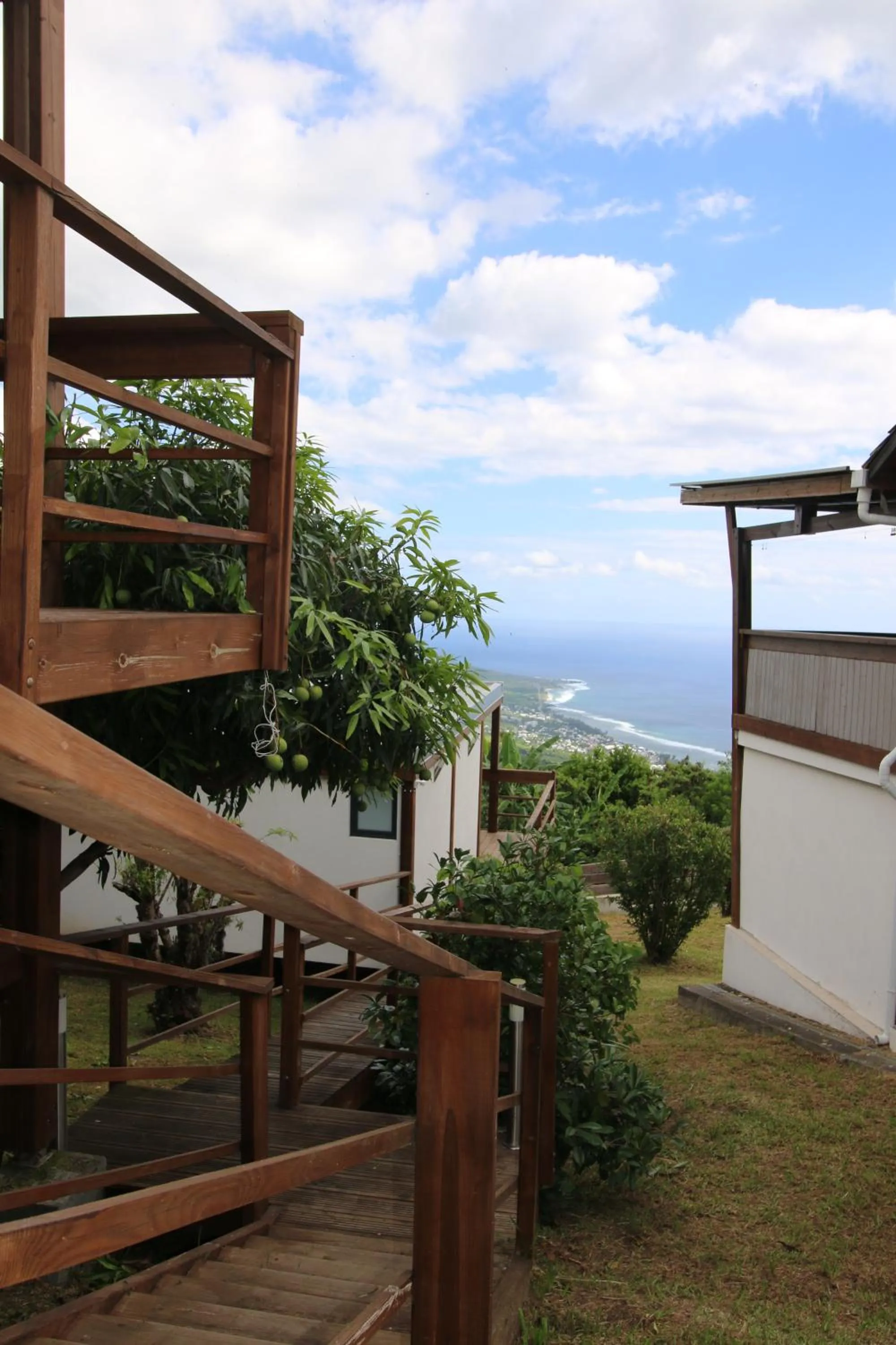 Facade/entrance in KAZ ORÈA