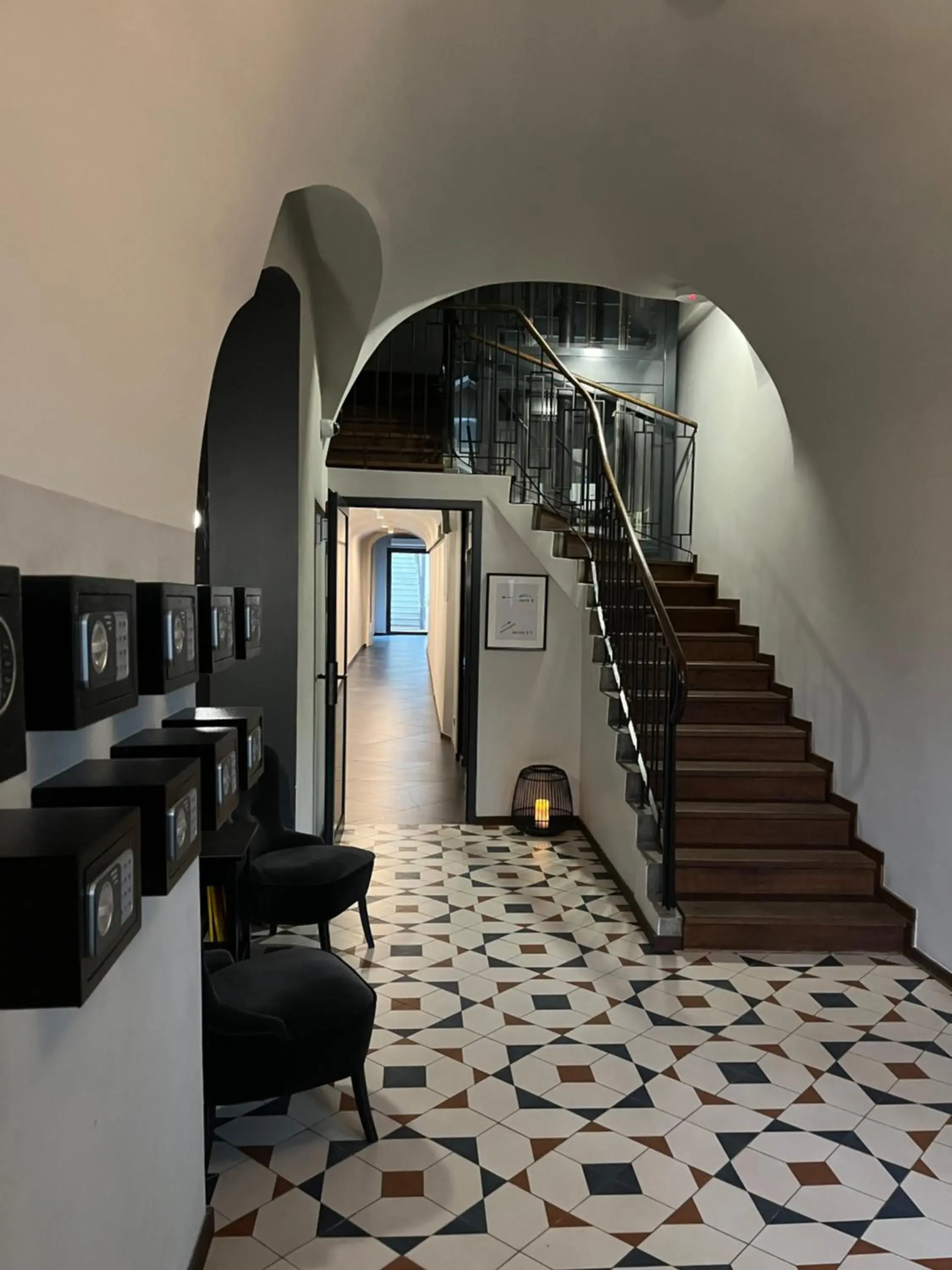 Lobby or reception in Ermine Suites Lobby or reception in Ermine Suites