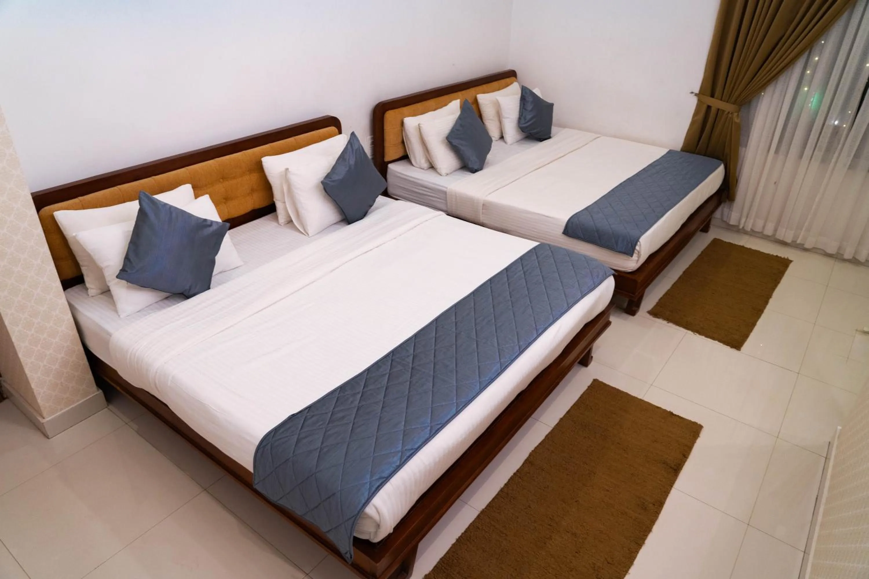 Bedroom, Bed in Athirappilly Rainland Resort
