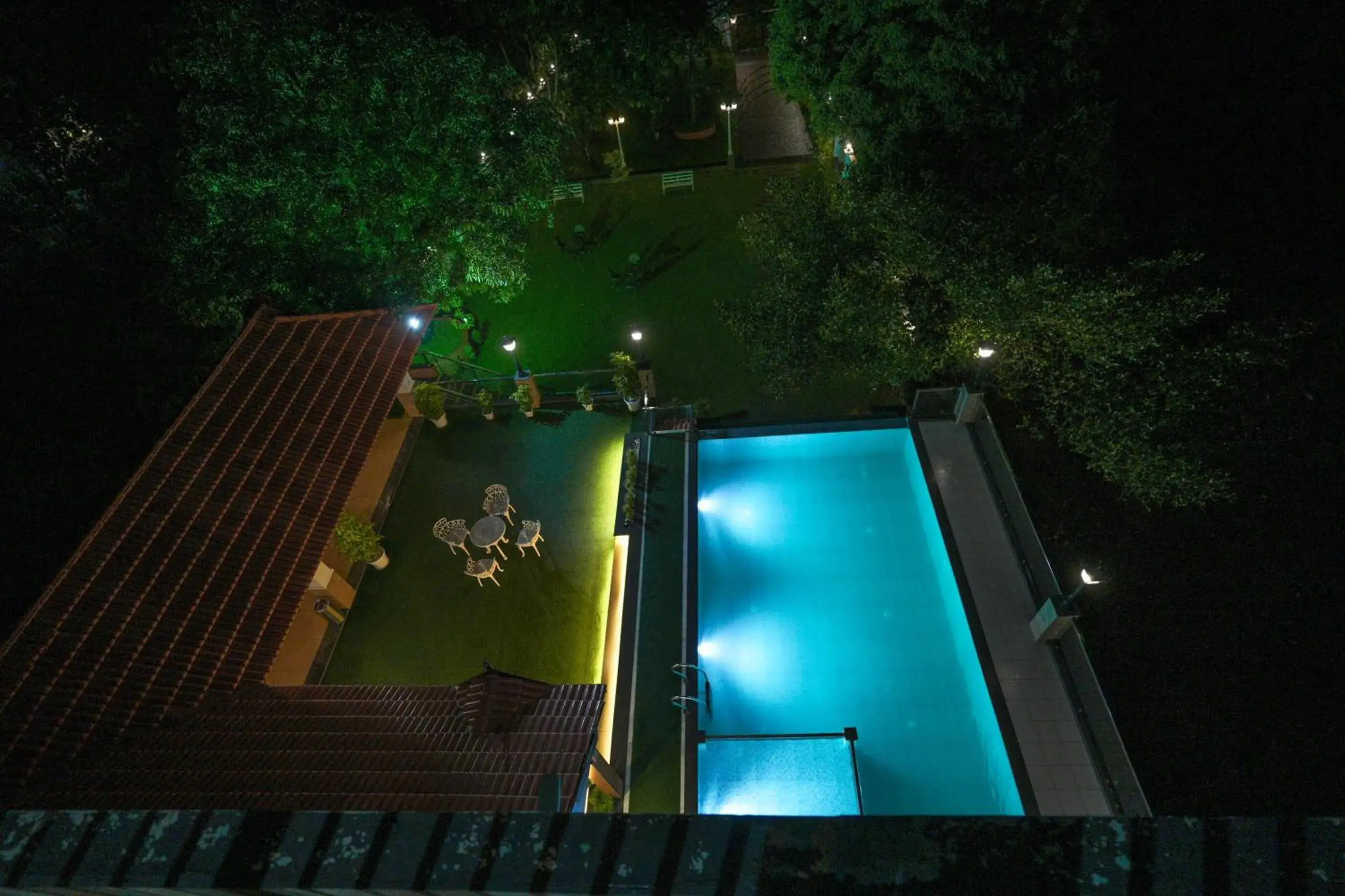 Pool view in Athirappilly Rainland Resort Pool view in Athirappilly Rainland Resort