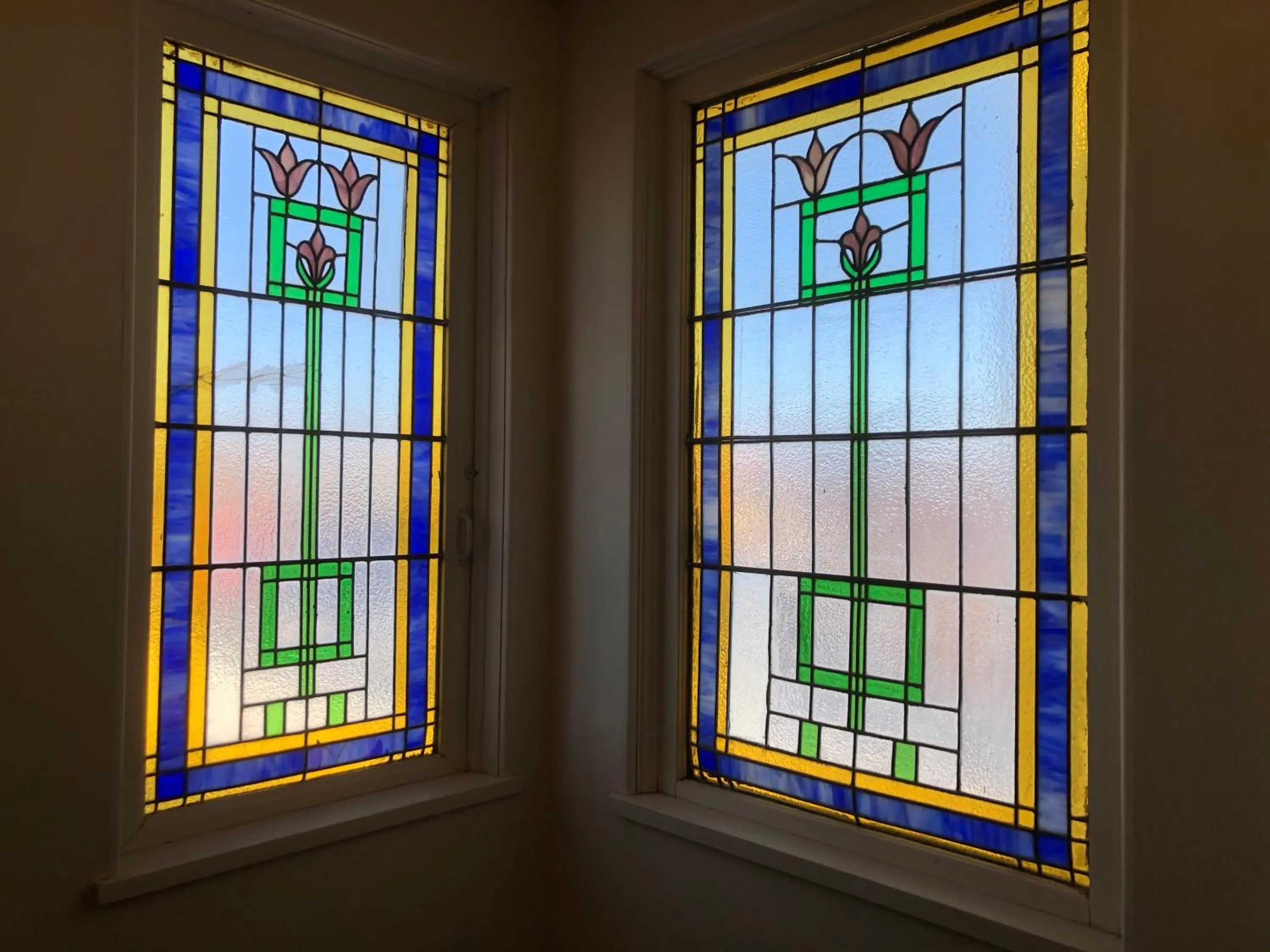 Facade/entrance in Mansion House Motel