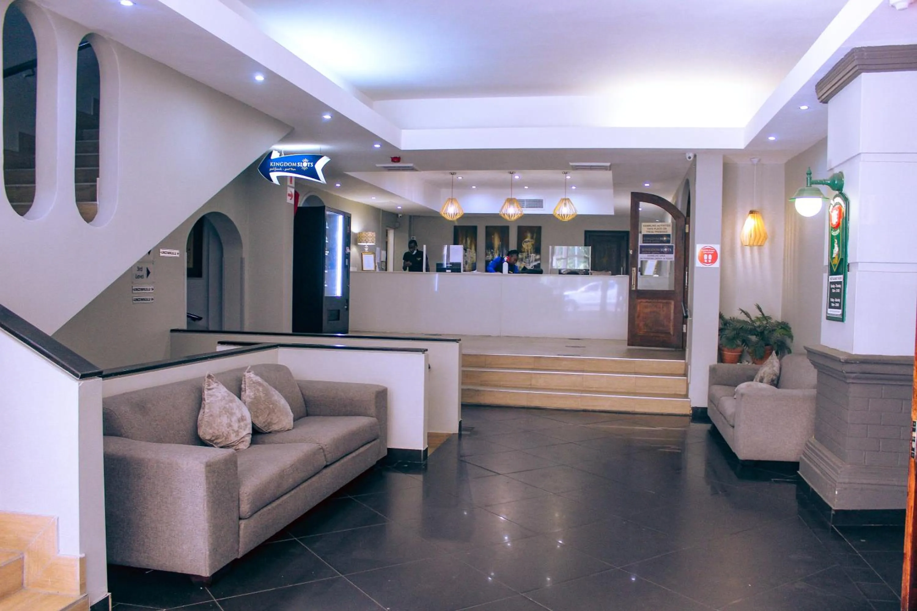 Lobby or reception in Margate Hotel