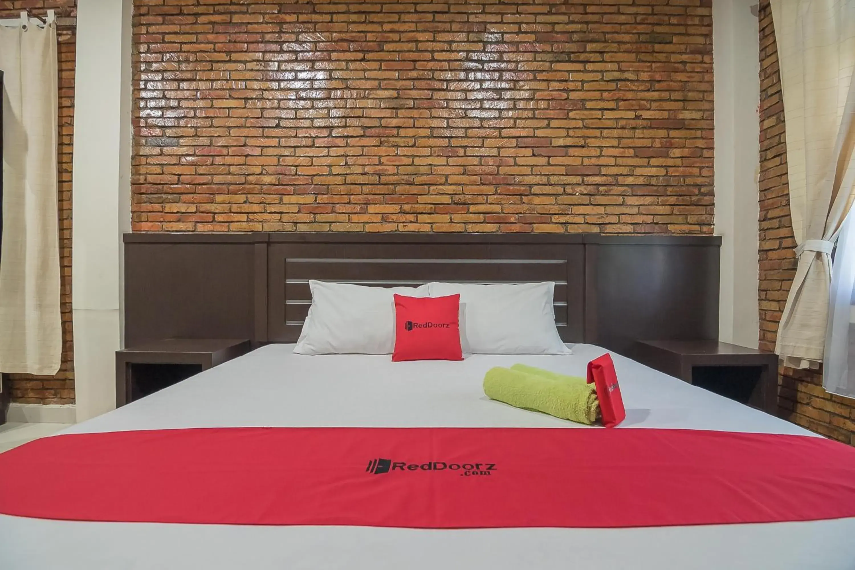 Bedroom, Bed in RedDoorz Plus near Cambridge City Square 2 Medan Bedroom, Bed in RedDoorz Plus near Cambridge City Square 2 Medan