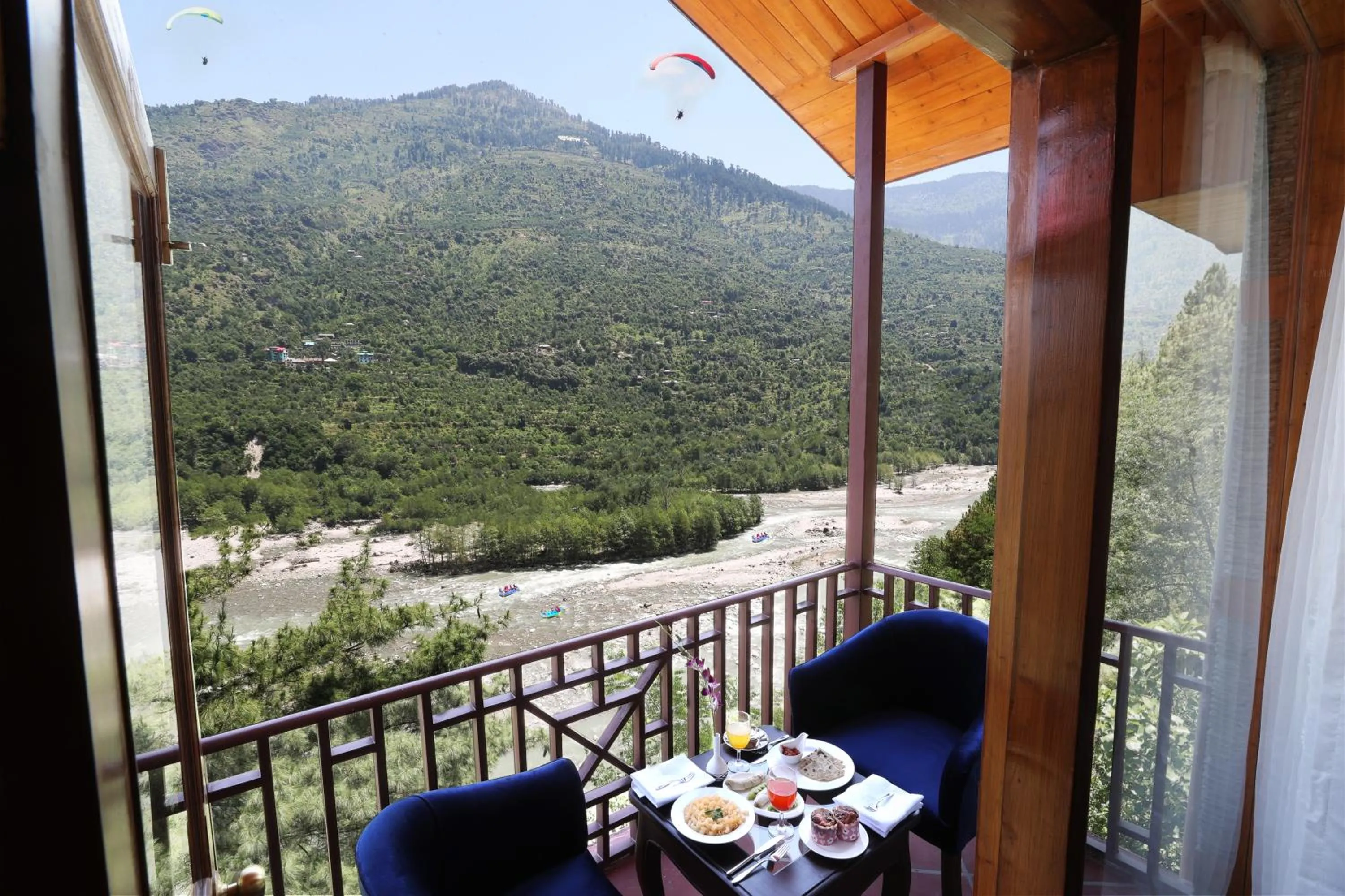 Balcony/Terrace in Regenta Inn by Riverside Manali