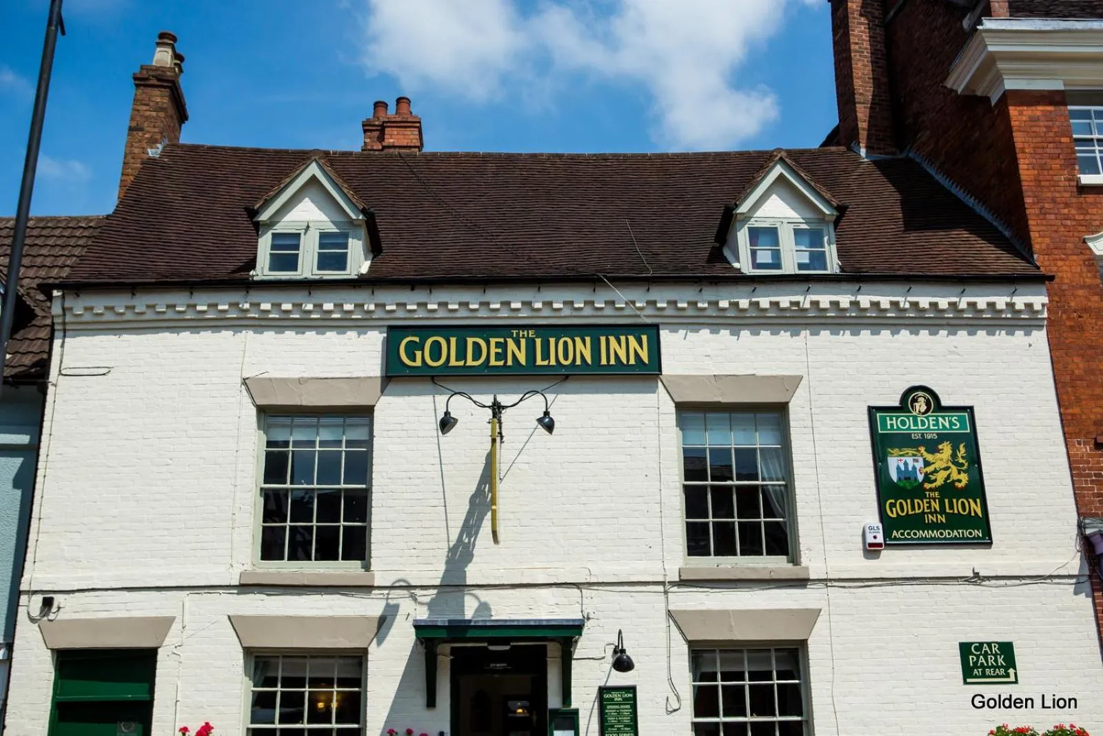Property building in The Golden Lion Inn