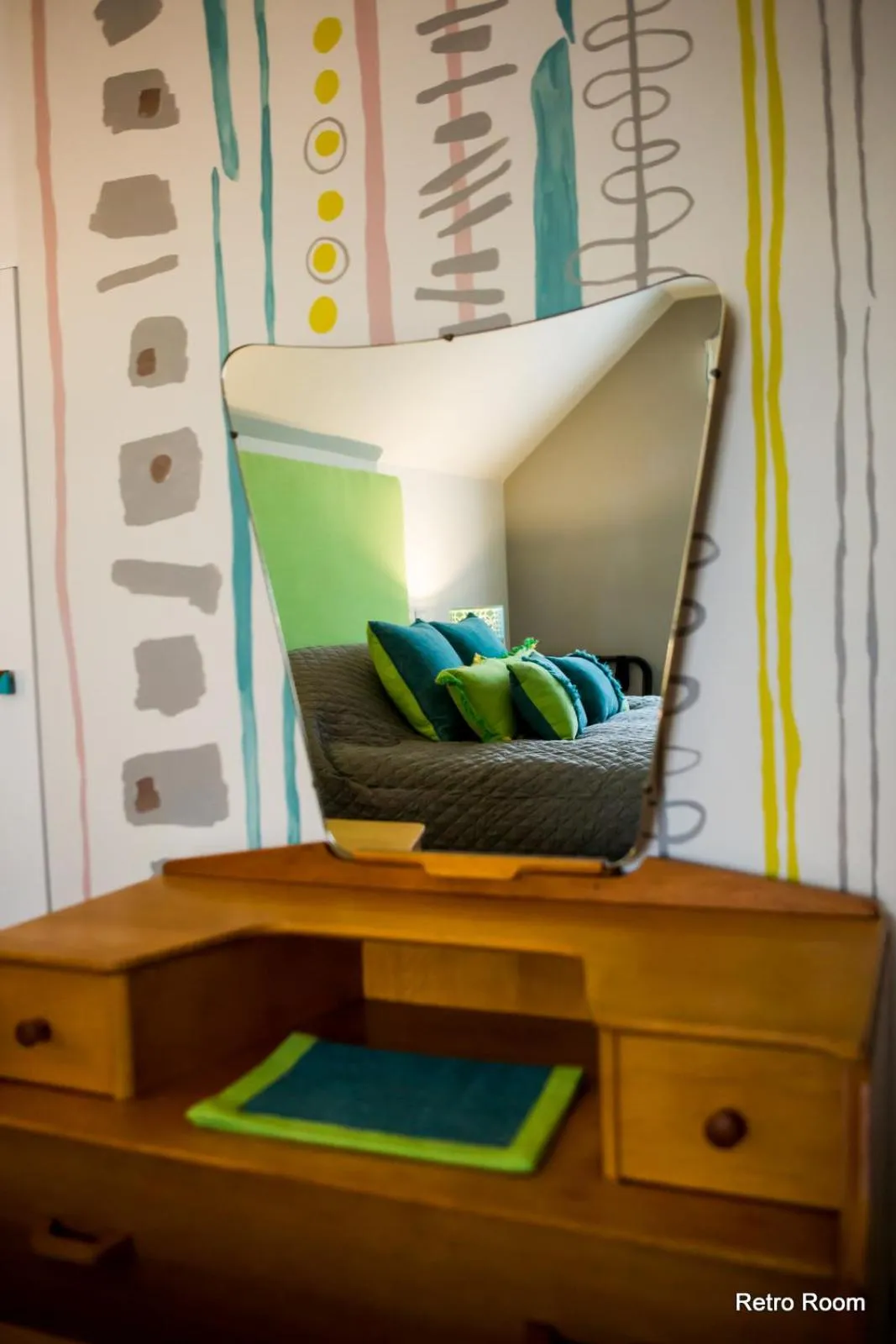 Bedroom in The Golden Lion Inn