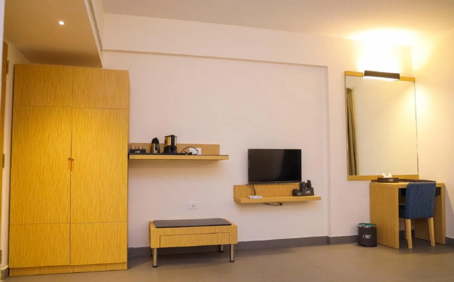 Bedroom in First Inn Hotels Chennai