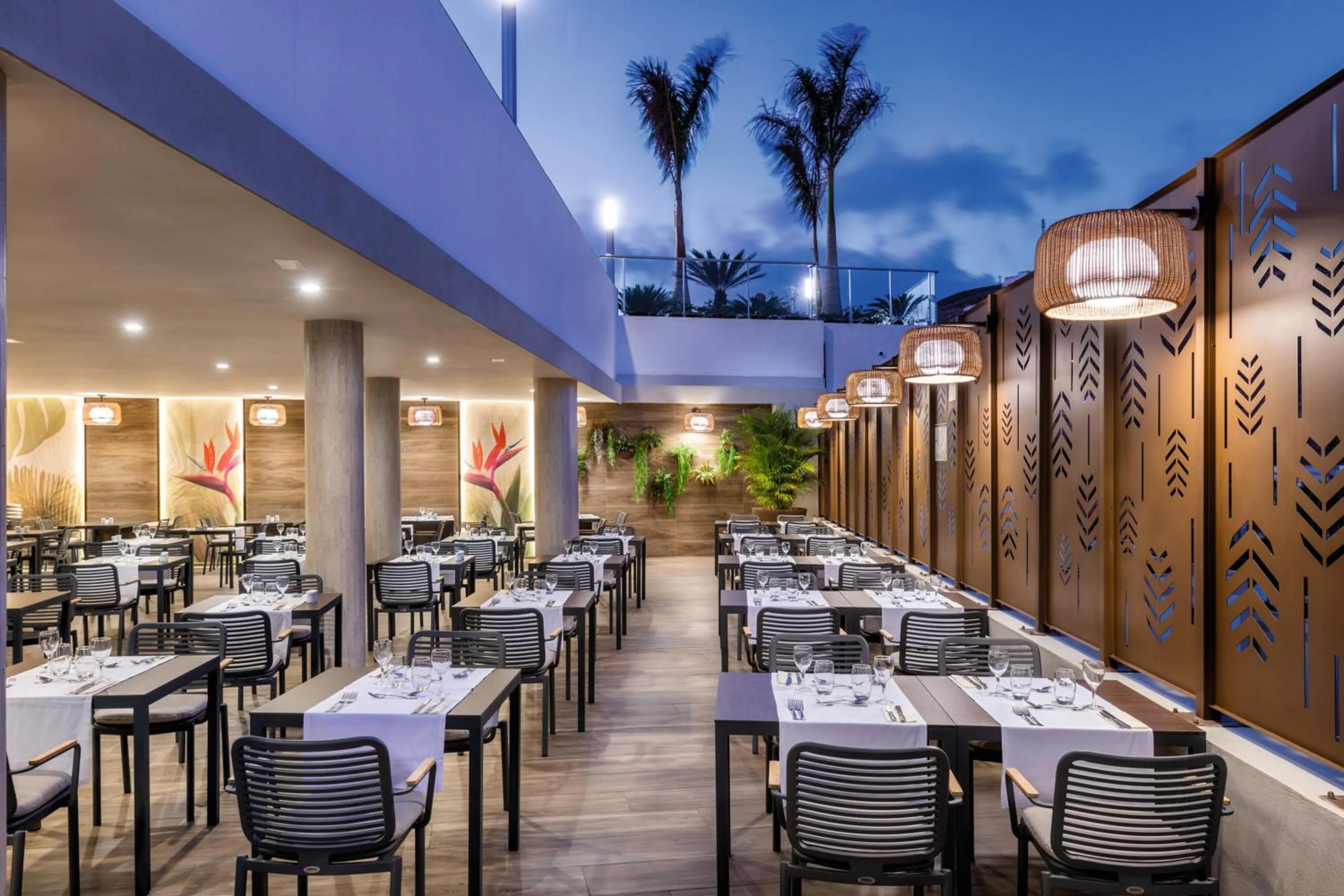 Restaurant/places to eat in Hotel Riu Palace Jandia