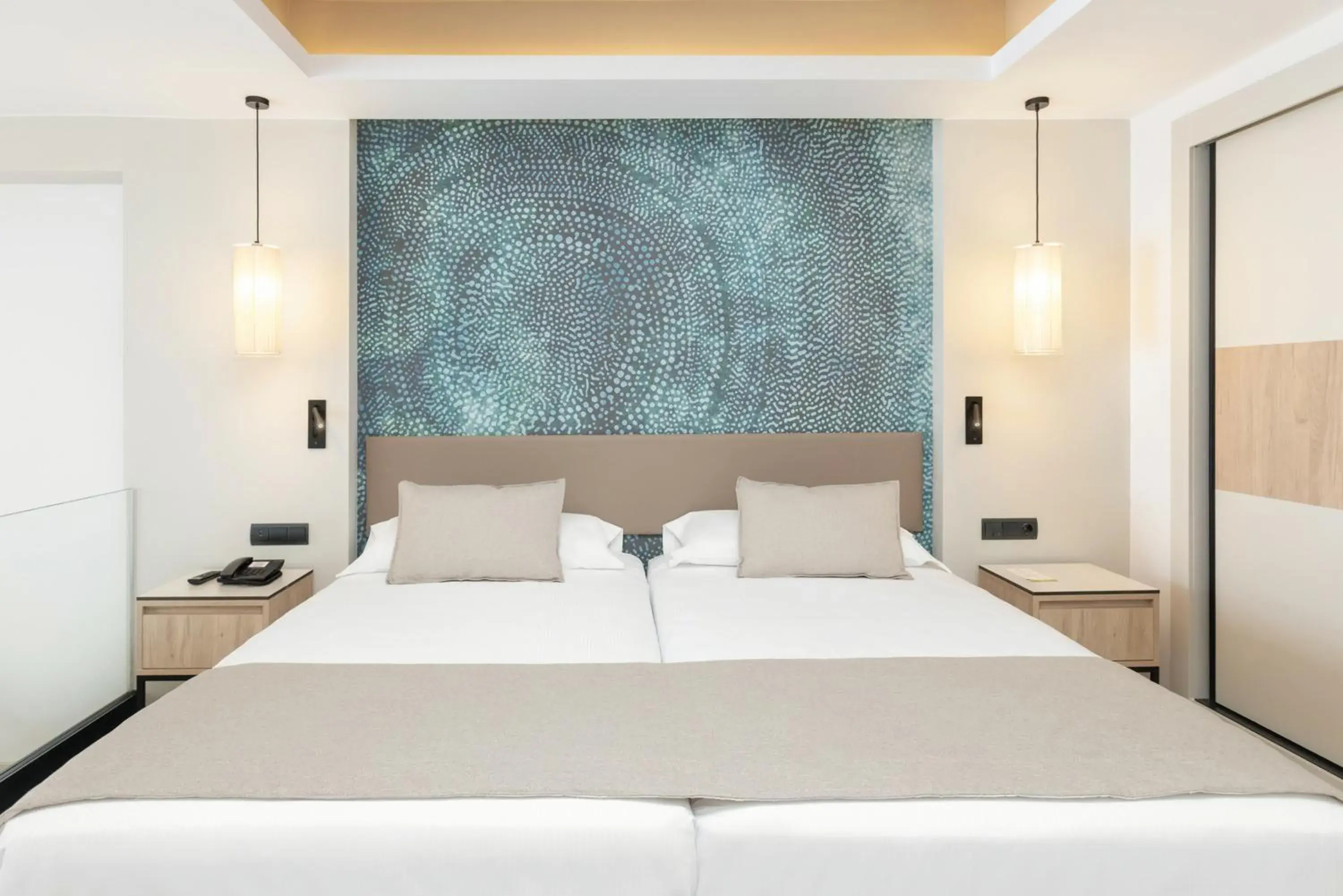 Photo of the whole room, Bed in Hotel Riu Palace Jandia Photo of the whole room, Bed in Hotel Riu Palace Jandia