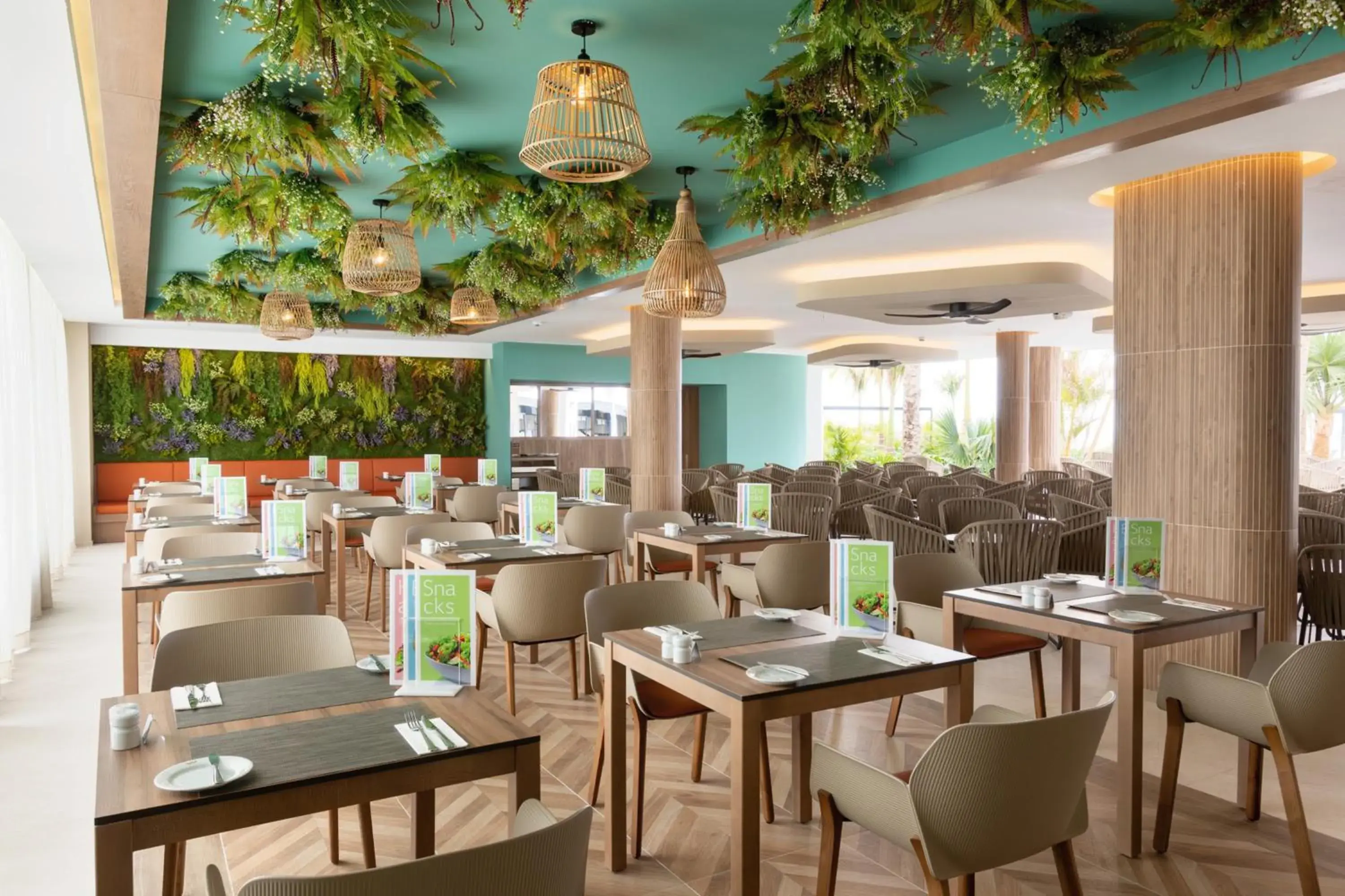 Lounge or bar in Hotel Riu Palace Jandia Lounge or bar in Hotel Riu Palace Jandia