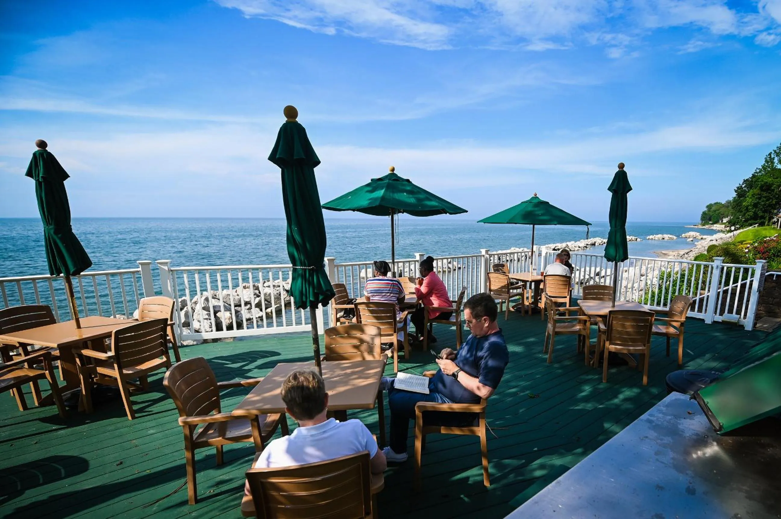 Patio in The Lakehouse Inn Geneva