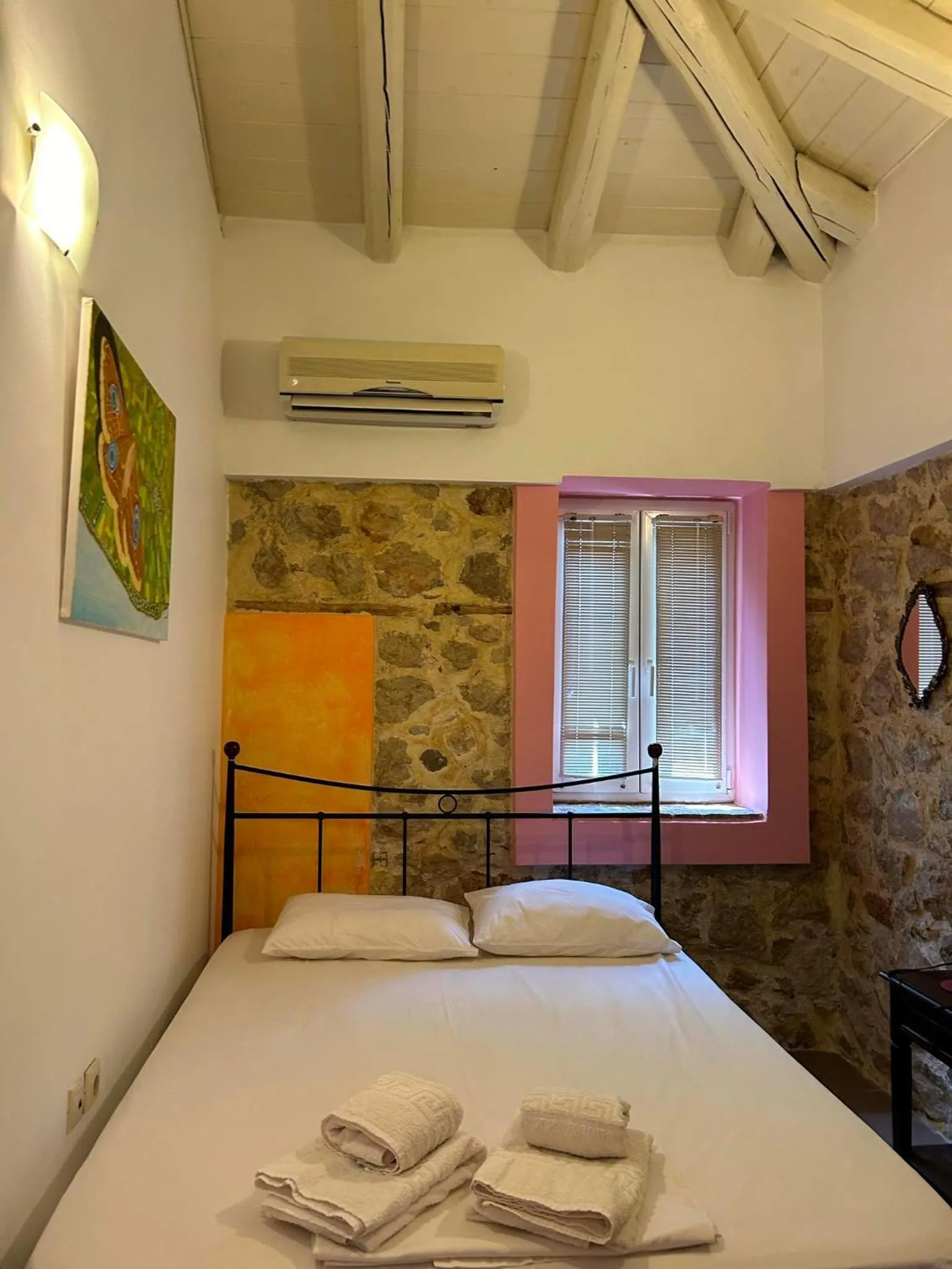 Bed in Sofia Apartments
