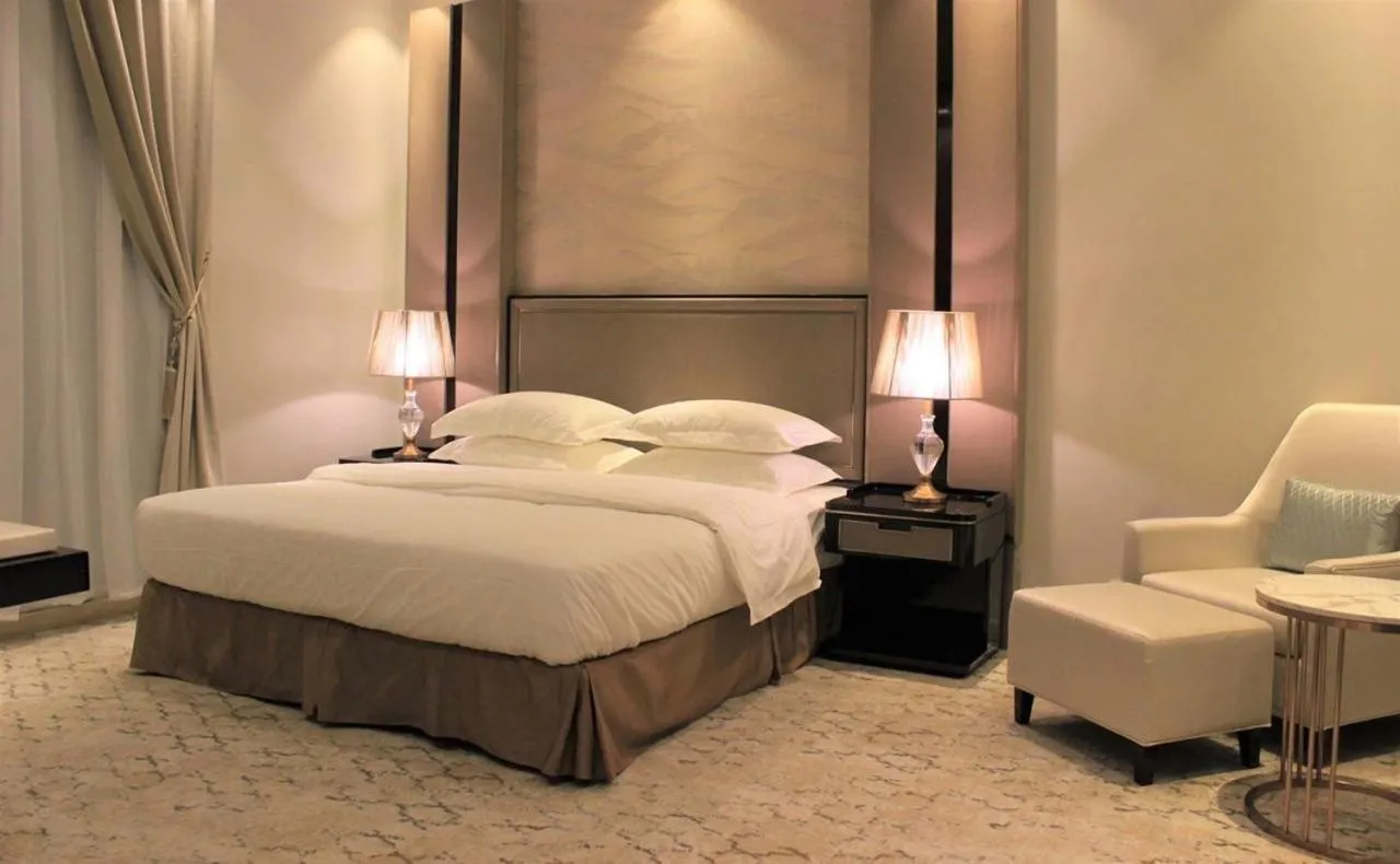Double Room with Private Bathroom in Malfa Serviced Apartments