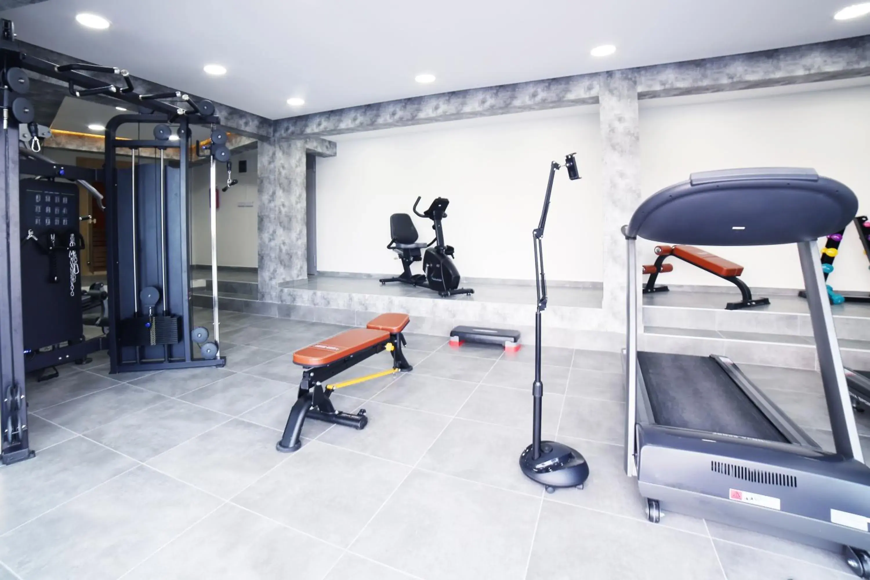 Fitness centre/facilities in Green Hills Suites Fitness centre/facilities in Green Hills Suites