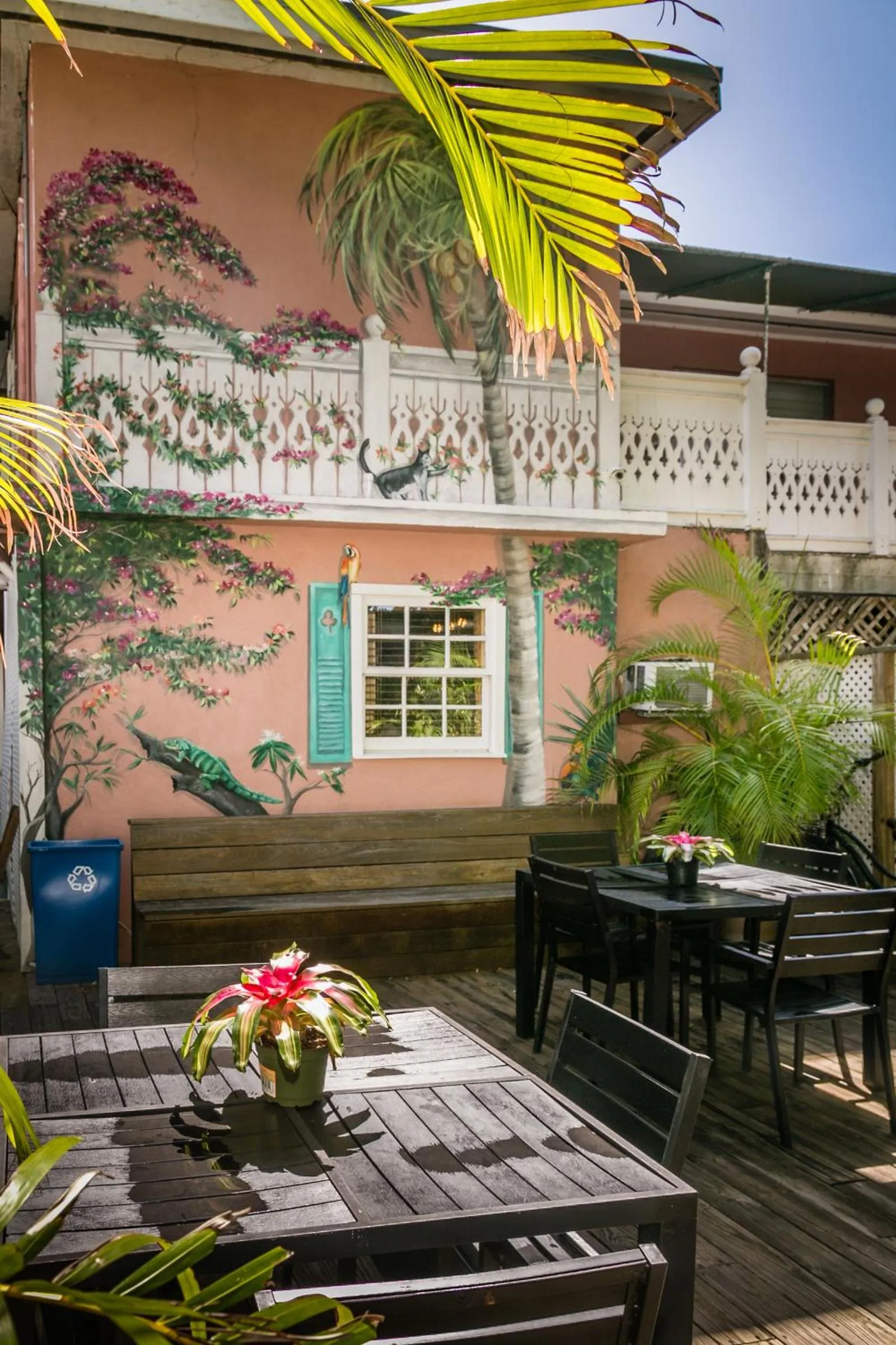 Facade/entrance in Courtney's Place Historic Cottages & Inns